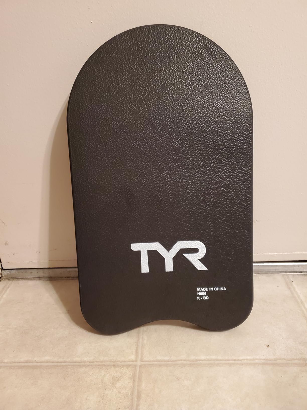 TYR Classic Kickboard - Swim Training Kickboard for Technique, Kick Strength & Pool Training, Lightweight EVA Foam Construction customer photo 1