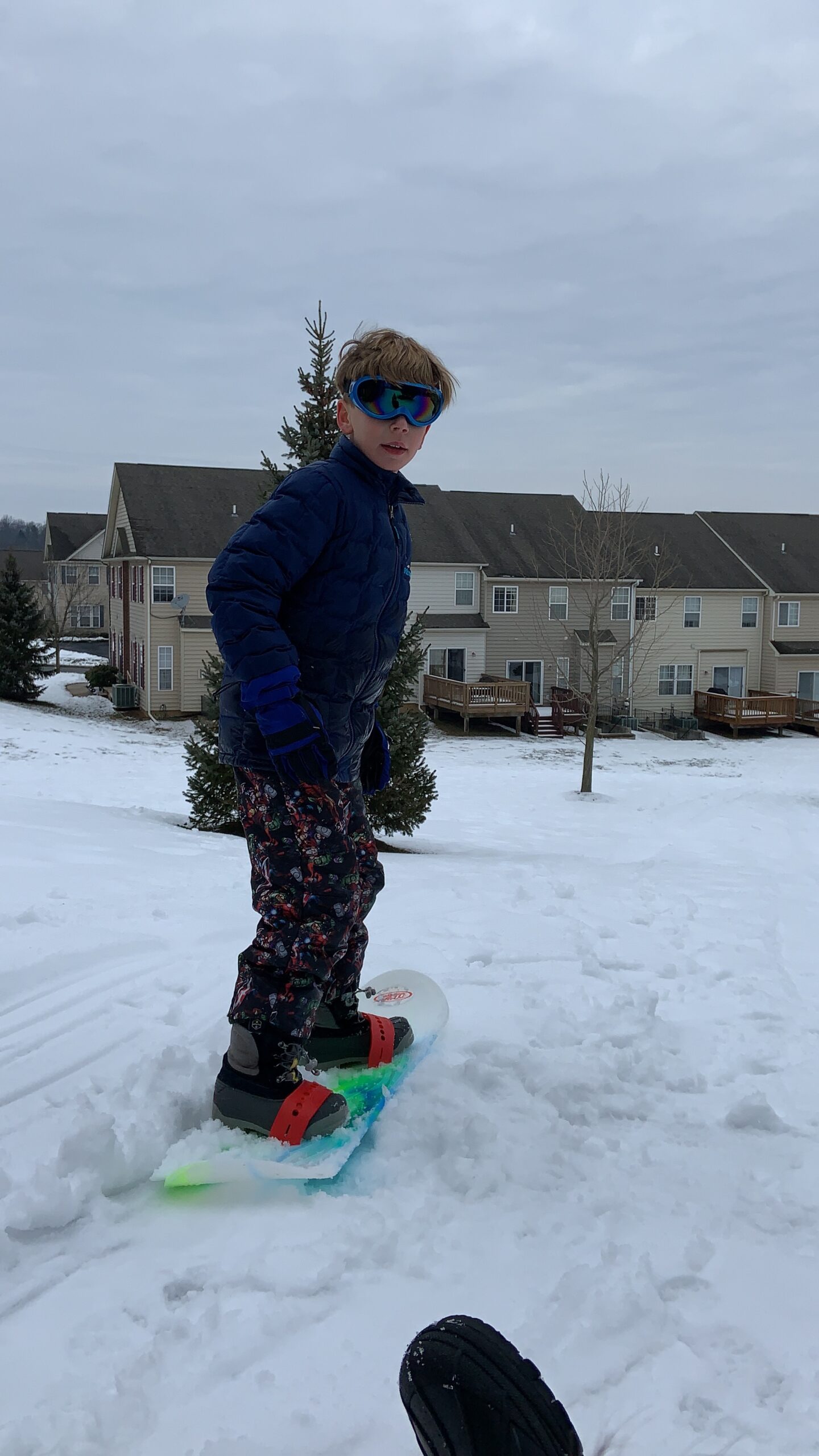 ESP Snowboard 110cm - Beginner Freeride Snowboard with Adjustable Bindings customer photo 1
