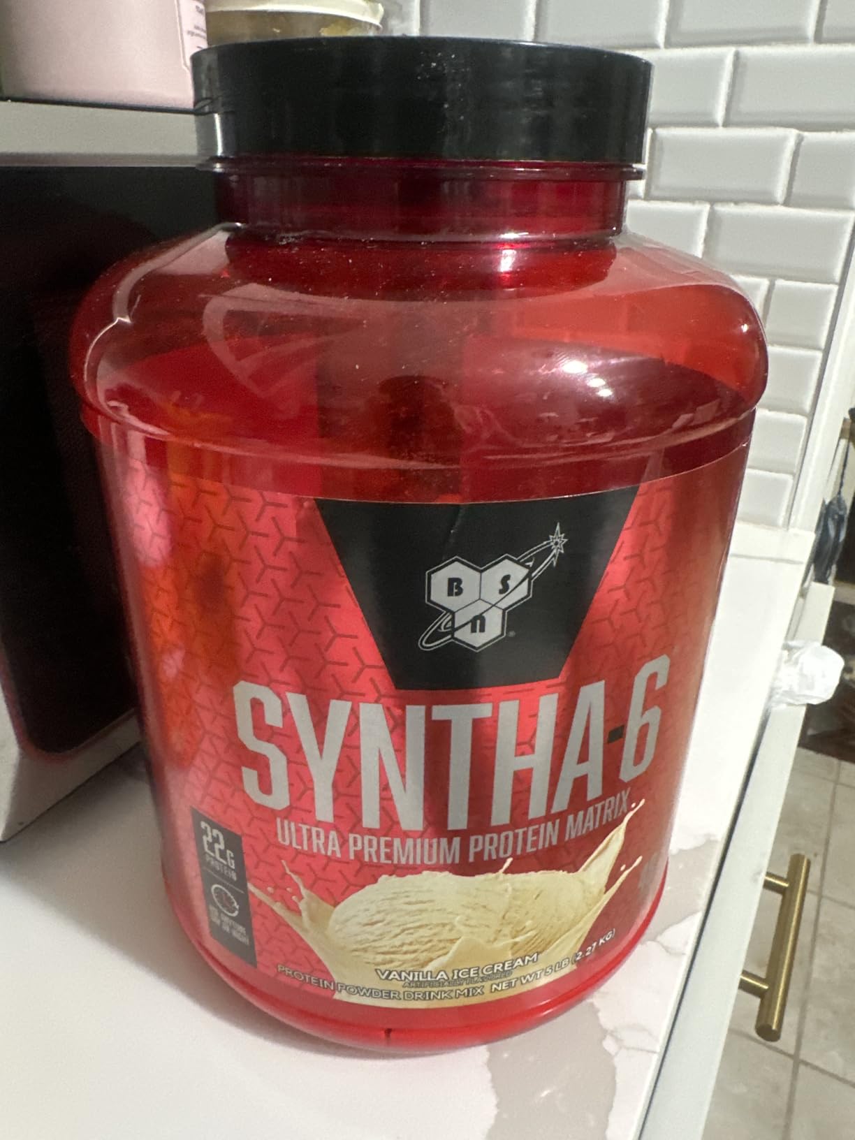 BSN SYNTHA-6 Whey Protein Powder, Micellar Casein, Milk Protein Isolate Powder, Vanilla Ice Cream, 5 Pounds, 48 Servings (Pack of 1) - Package May Vary customer photo 1