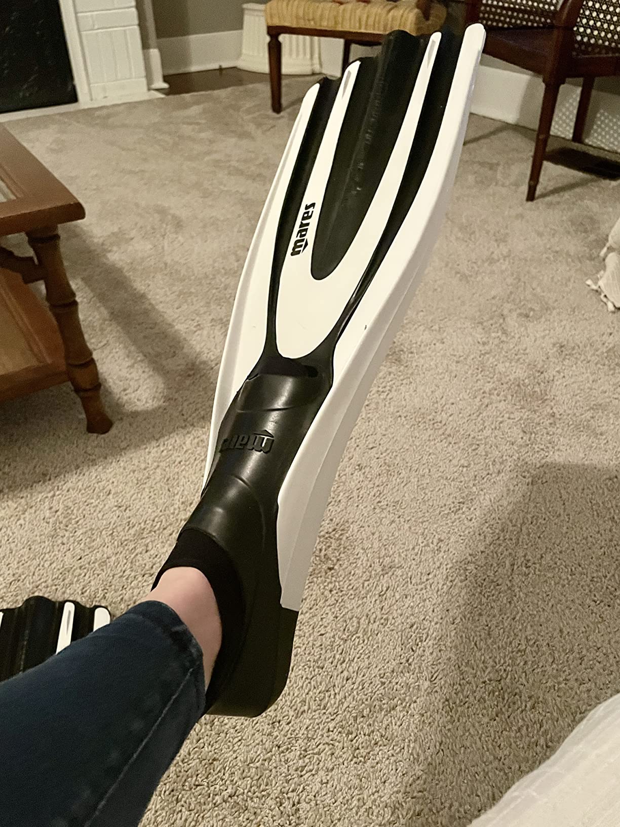 Mares Avanti Superchannel FF Diving Fins - Compact Durable Flippers with Closed Orthopedic Foot Pocket for Snorkelling & Recreational Diving customer photo 2