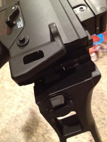 DE R36C TacSpec Electric AEG Rifle w/Flashlight and Red Dot Scope customer photo 2