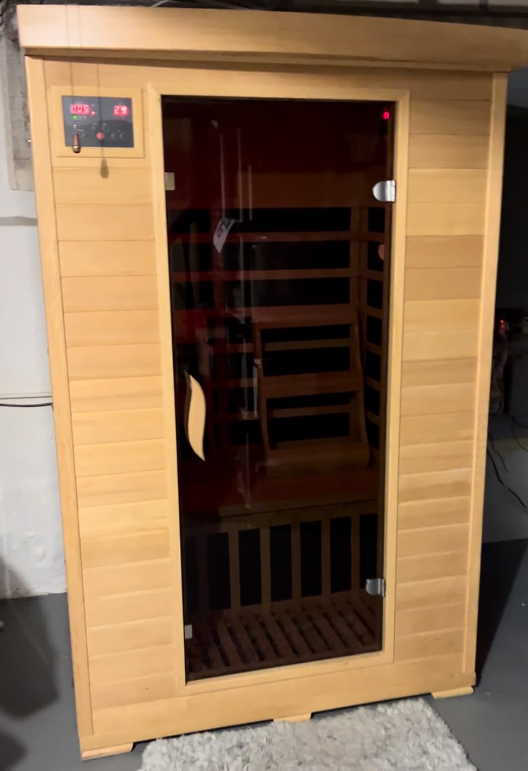 Blue Wave Coronado 2-Person Hemlock Deluxe Infrared Sauna with 6 Carbon Heaters customer photo 2
