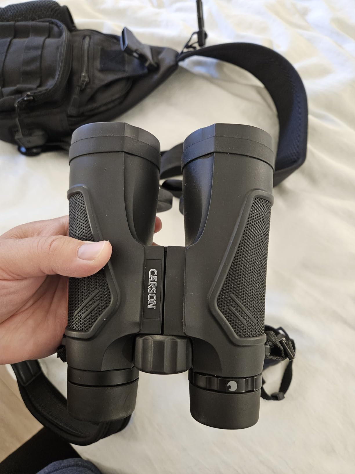 Carson 3D ED Series 10x42mm High Definition Compact and Waterproof Binoculars with ED Glass, Black (TD-042ED) customer photo 1