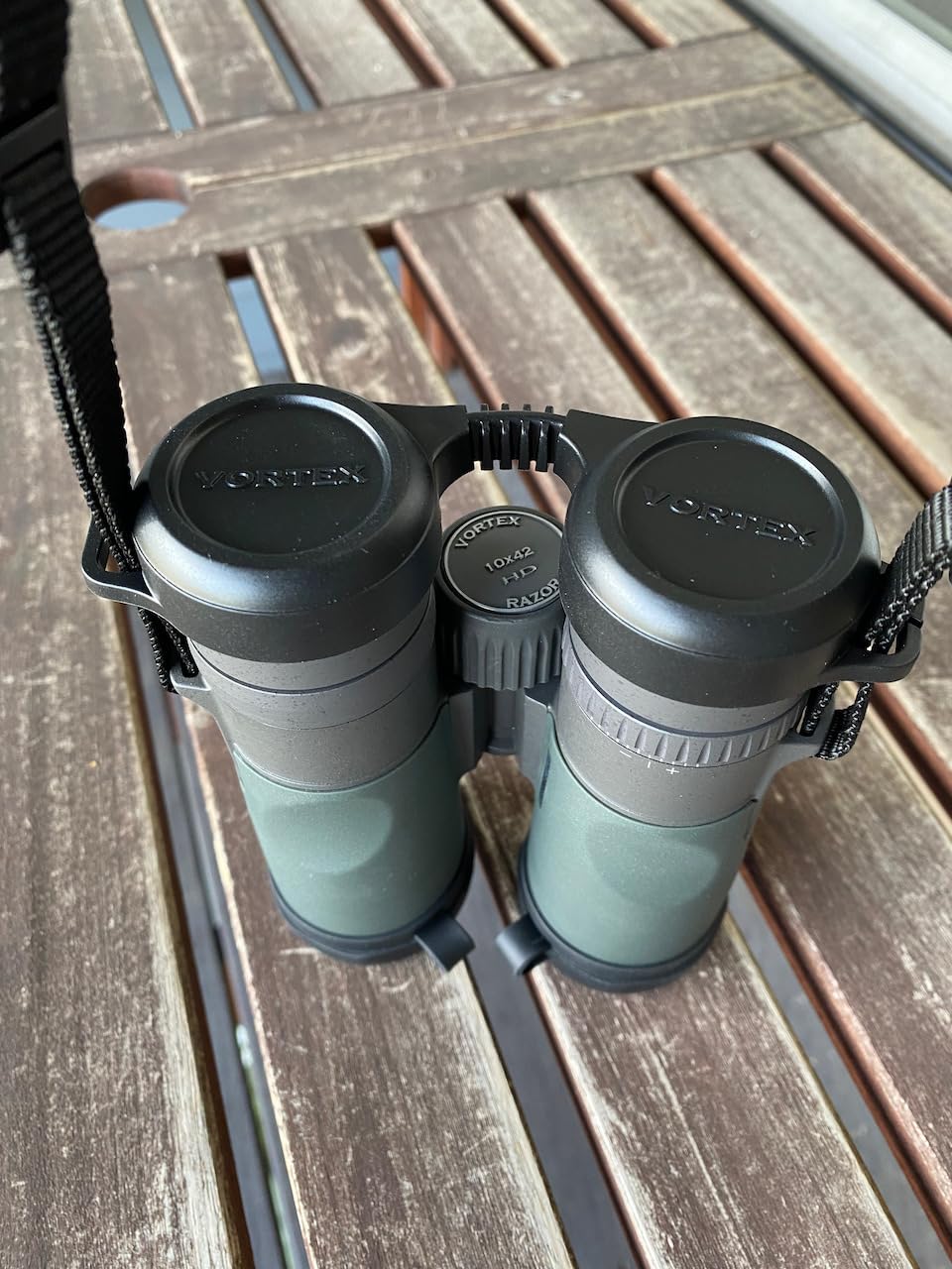 Vortex Optics Razor HD Roof Prism Binoculars customer photo 2