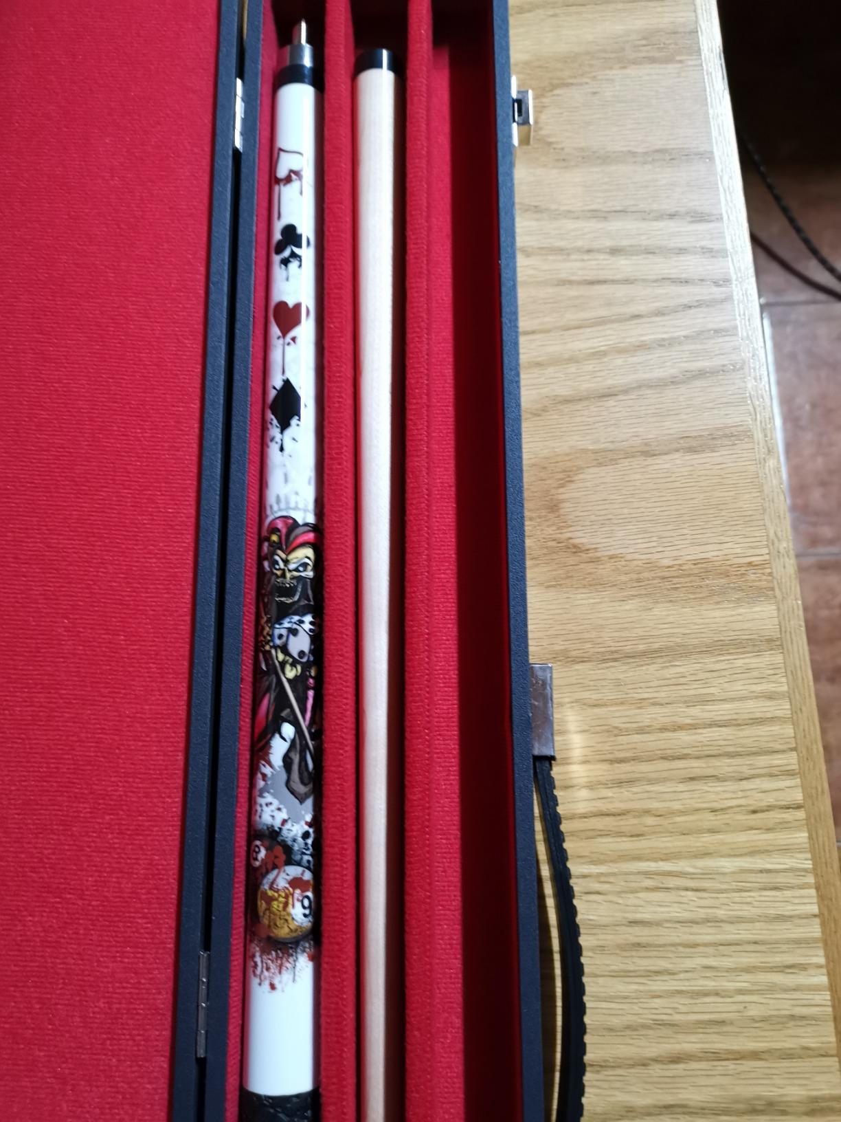 Players D-JS White with Jester on Pool Balls and Dripping Card Suits Cue customer photo 1