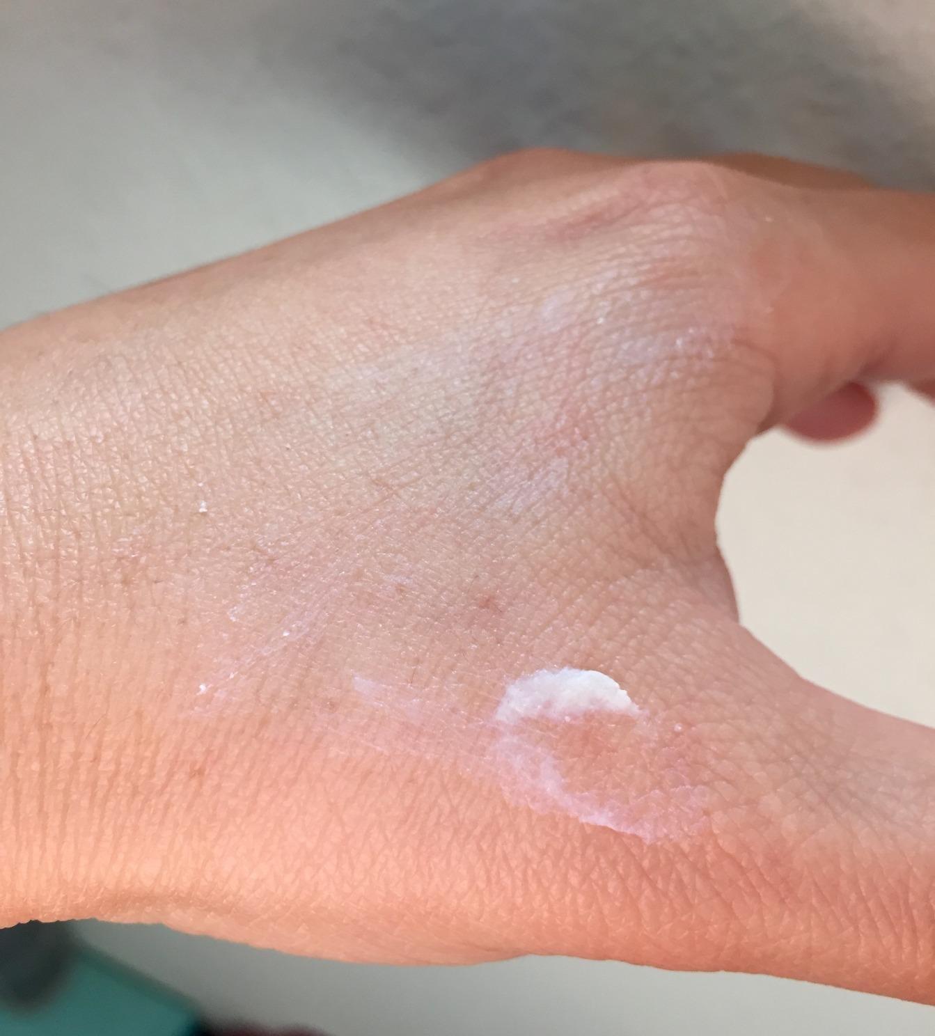 BABO Botanicals Sheer Zinc Mineral Sunscreen Sport Stick SPF30 - Natural Zinc Oxide - Shea Butter - Fragrance-Free - Water Resistant - Made Safe Certified customer photo 2