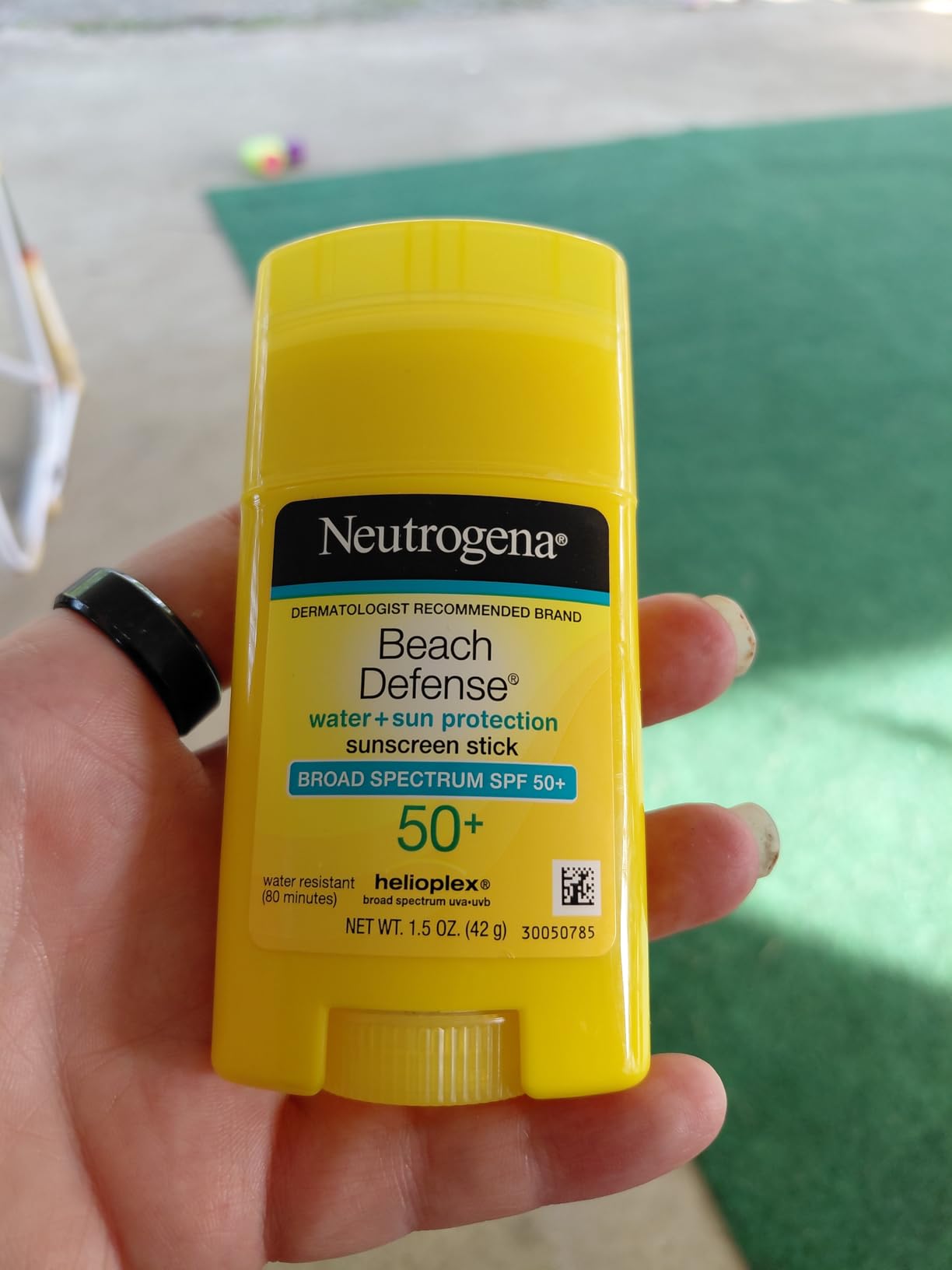 Neutrogena Beach Defense Sunscreen Stick SPF 50, Broad Spectrum Sun Protection for Face & Body, Water-Resistant, Non-Greasy Formula, Travel Size for Beach & Outdoor Use, 1.5 oz (42 g) customer photo 1