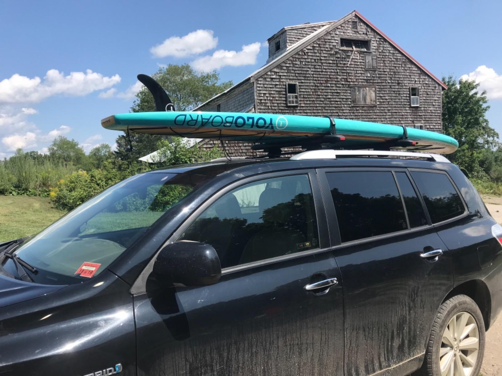Yakima SupDawg Fully Assembled Rooftop SUP & Surfboard Mount, Holds 2 Boards up to 36 Wide, Tool-Free Installation, Integrated Rollers, SKS Locks customer photo 1