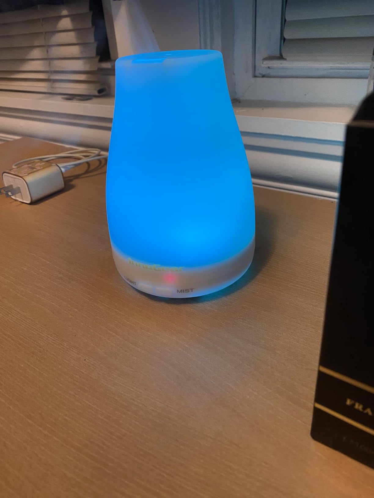InnoGear Essential Oil Diffuser, Ultrasonic Diffusers for Home Aromatherapy Humidifier for Bedroom Room 7 Colors LED 2 Mist Mode Auto Off, Basic White customer photo 1