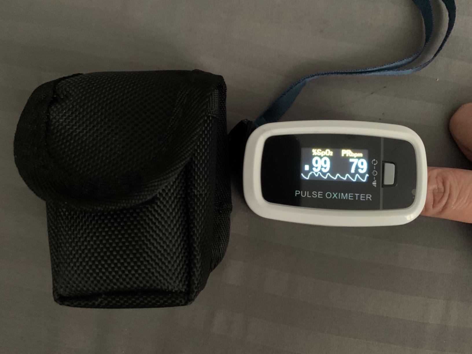 AccuMed CMS-50D1 Fingertip Pulse Oximeter Blood Oxygen Sensor SpO2 for Sports and Aviation. Portable and Lightweight with LED Display, 2 AAA Batteries, Lanyard and Travel Case customer photo 1