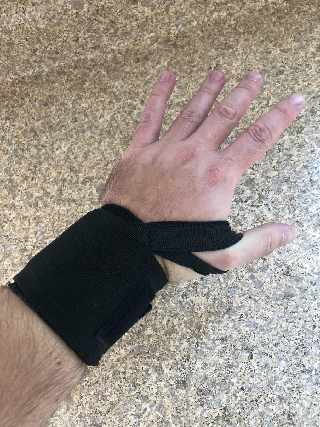 Stoic Wrist Wraps Weightlifting, Powerlifting, Cross Training, Bodybuilding with Thumb Loop for Gym Workout, Men and Women Weight Lifting and Strength Training customer photo 2
