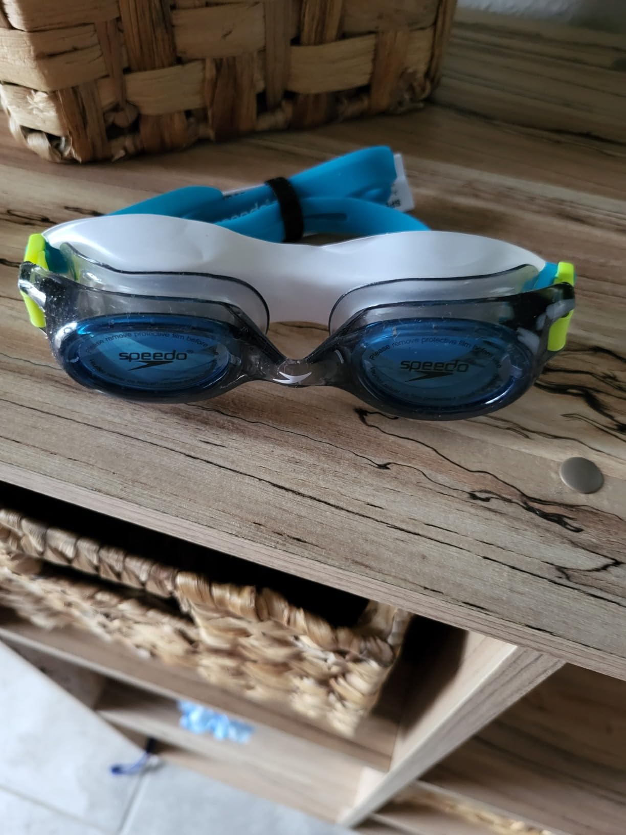 Speedo Unisex-child Swim Goggles Hydrospex Ages 6-14 customer photo 1