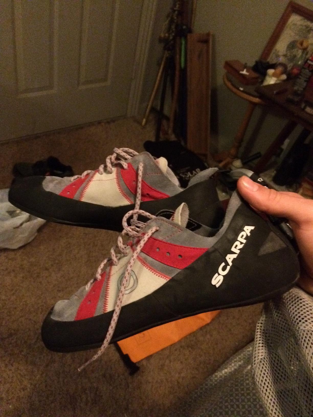 La Sportiva Men's Helix Lace Rock Climbing Shoes for Trad & Sport Climbing customer photo 1