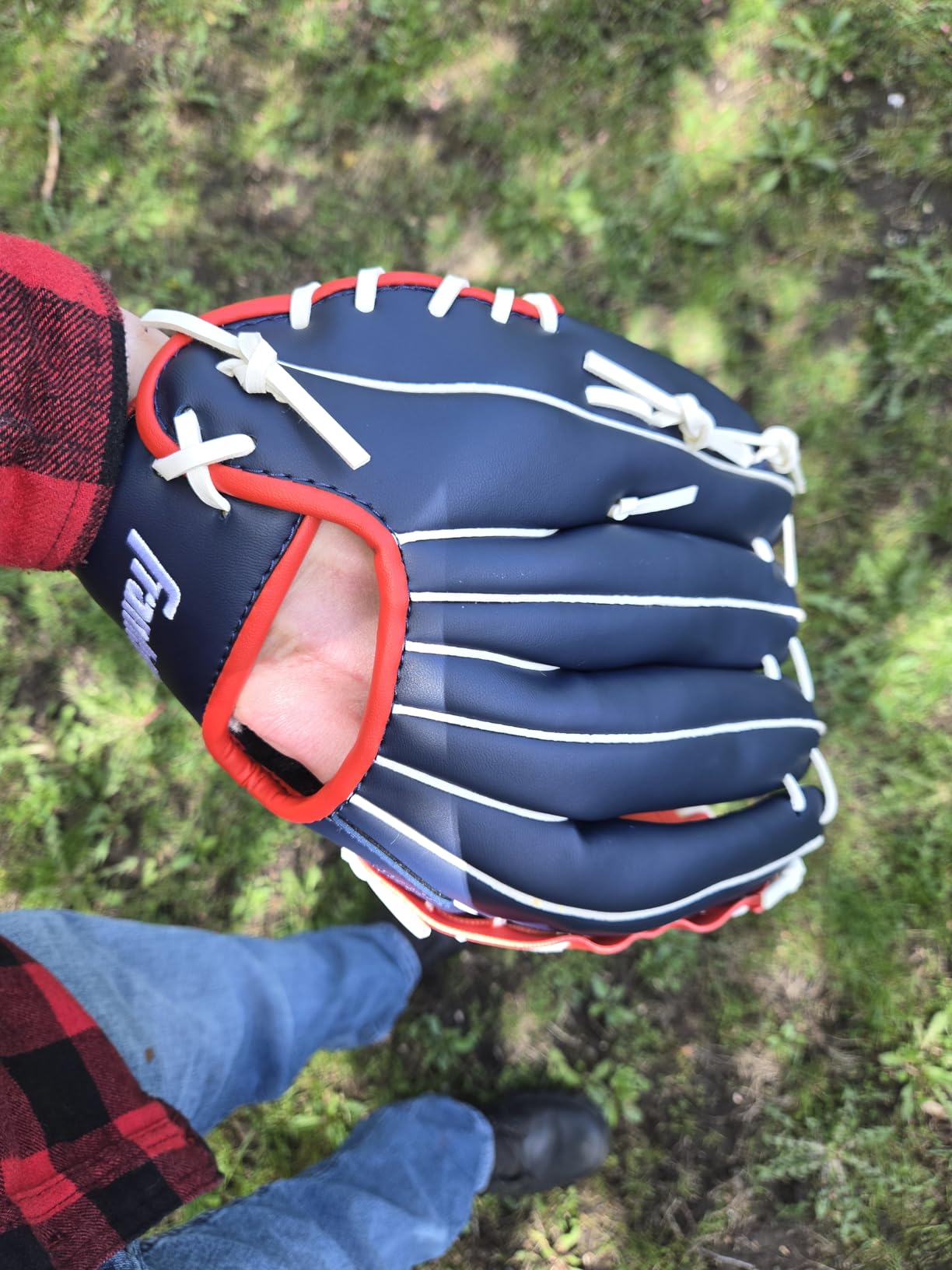 Franklin Sports Field Master Baseball + Softball Glove - Field Master Adult + Youth Baseball + Softball Mitt - Men's + Women's Gloves - Right Hand Throw customer photo 2