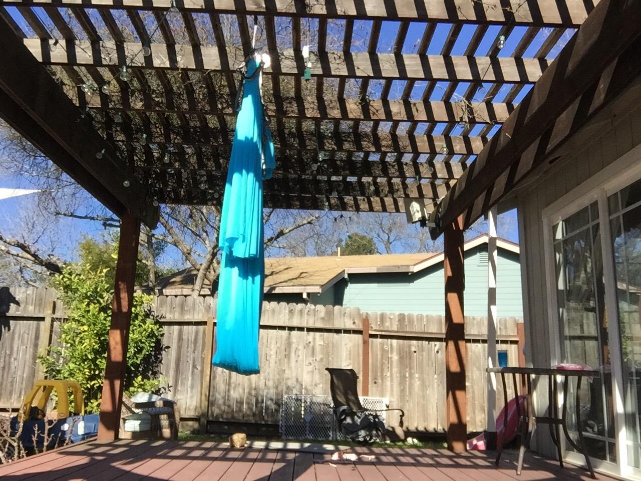Aerial Yoga Hammock 5.5 Yards Yoga Swing Pilates Silk Home Gym Fitness Include hardware,Daisy Chain, Pose Guide customer photo 2