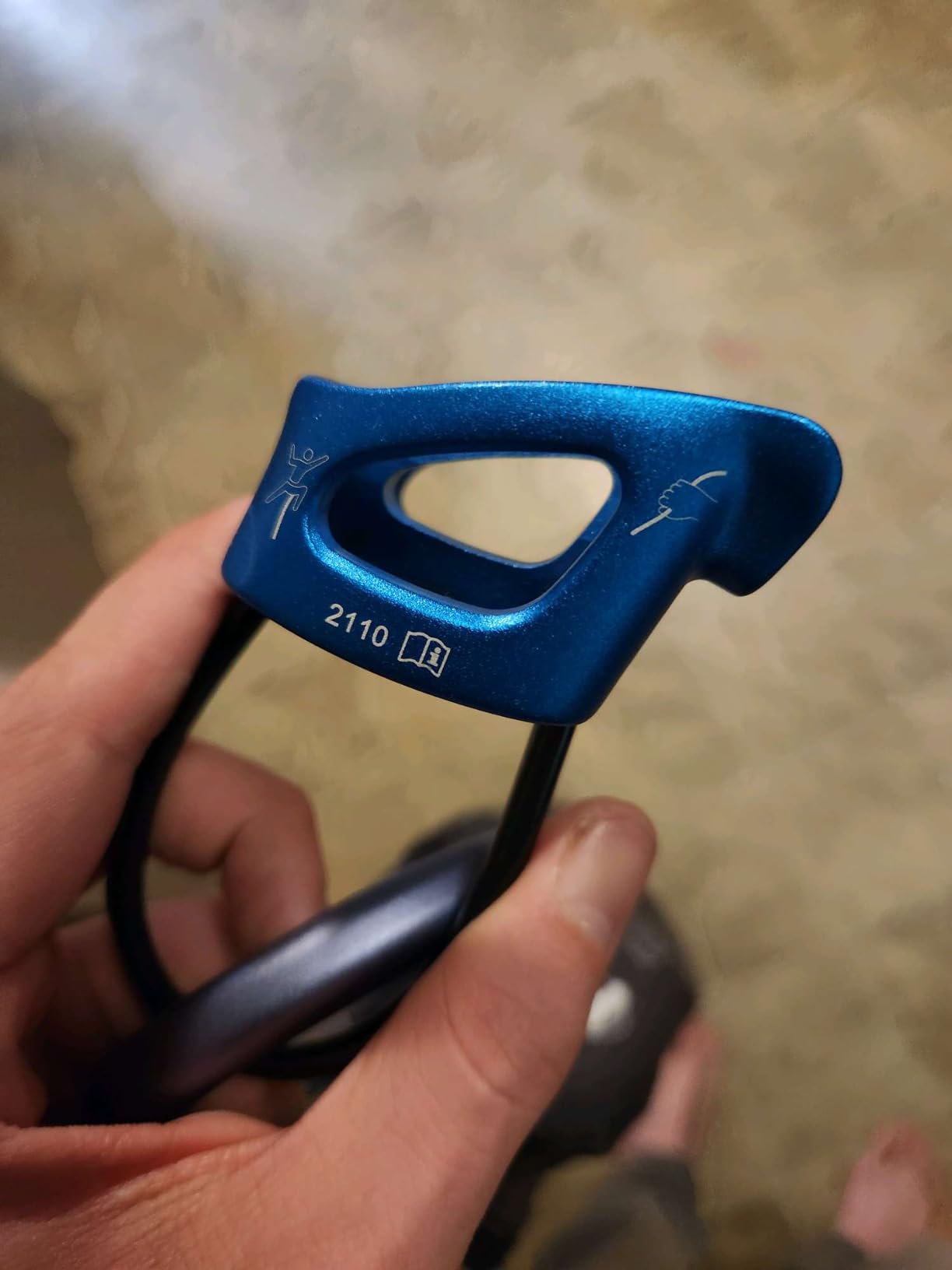 BLACK DIAMOND ATC Guide Belay/Rappel Device - Durable Aluminum for Sport & Gym Rock Climbing customer photo 2