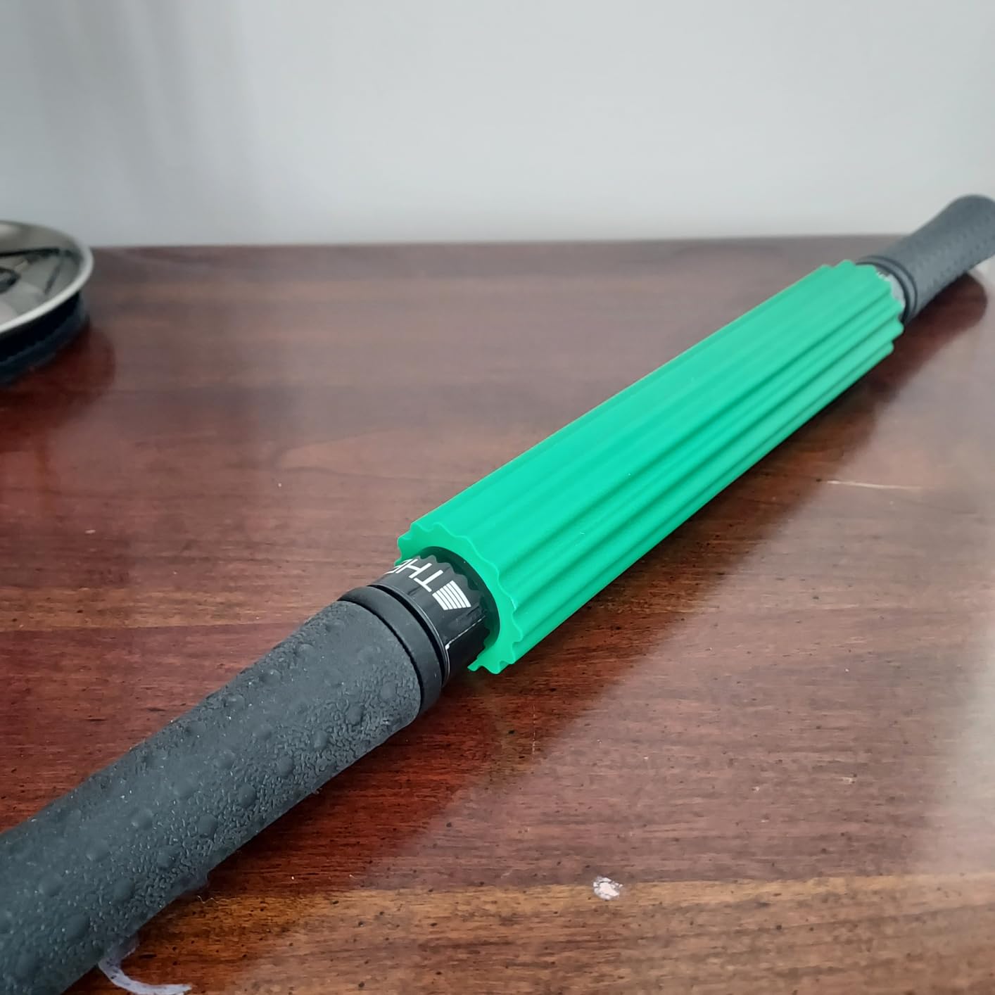 Theraband 13076 Muscle Roller Stick for Self-Myofascial Release, Deep Tissue Massage Rolling Pin, Trigger Point Release customer photo 2