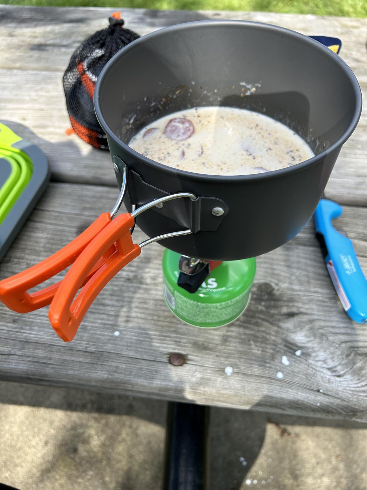 Coleman Classic 1-Burner Backpacking Stove, Portable Lightweight Camp Stove with Adjustable Burner & Pressure Control customer photo 2