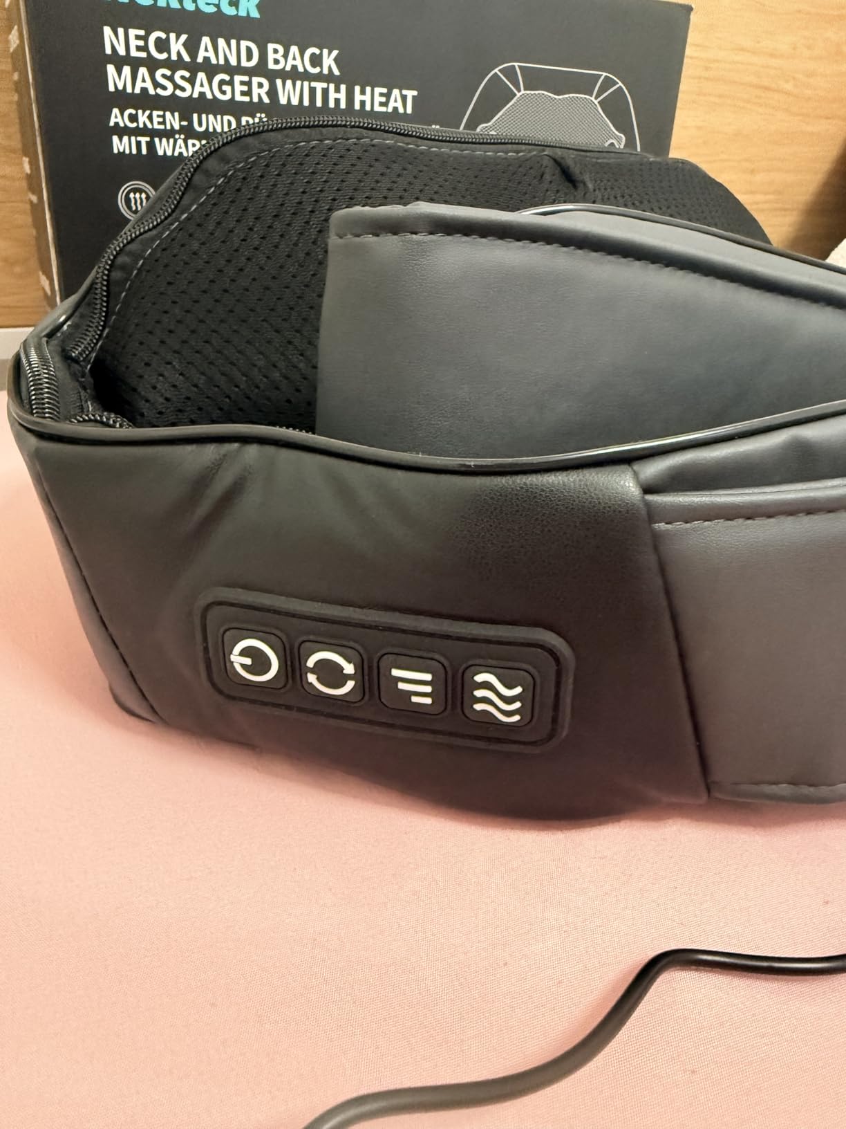 Nekteck Shiatsu Neck Massager with Heat for Pain Relief Deep Tissue, 2026 Upgraded 3D Back Shoulder Kneading Massage Pillow, Black(NOT Cordless) customer photo 1