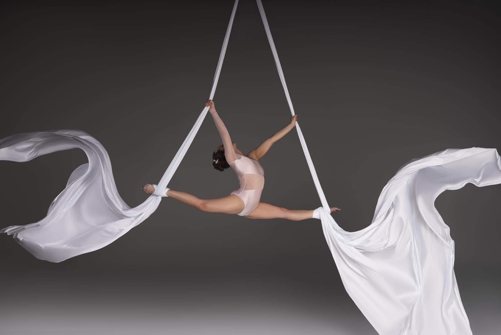 DASKING Aerial Silks Starter Kit - Durable 11 Yards of Aerial Yoga Hammock with Hardware, Aerial Swing for Acrobatic Flying Yoga & All Levels (Aerial Rigging Point Up to 14ft) customer photo 2