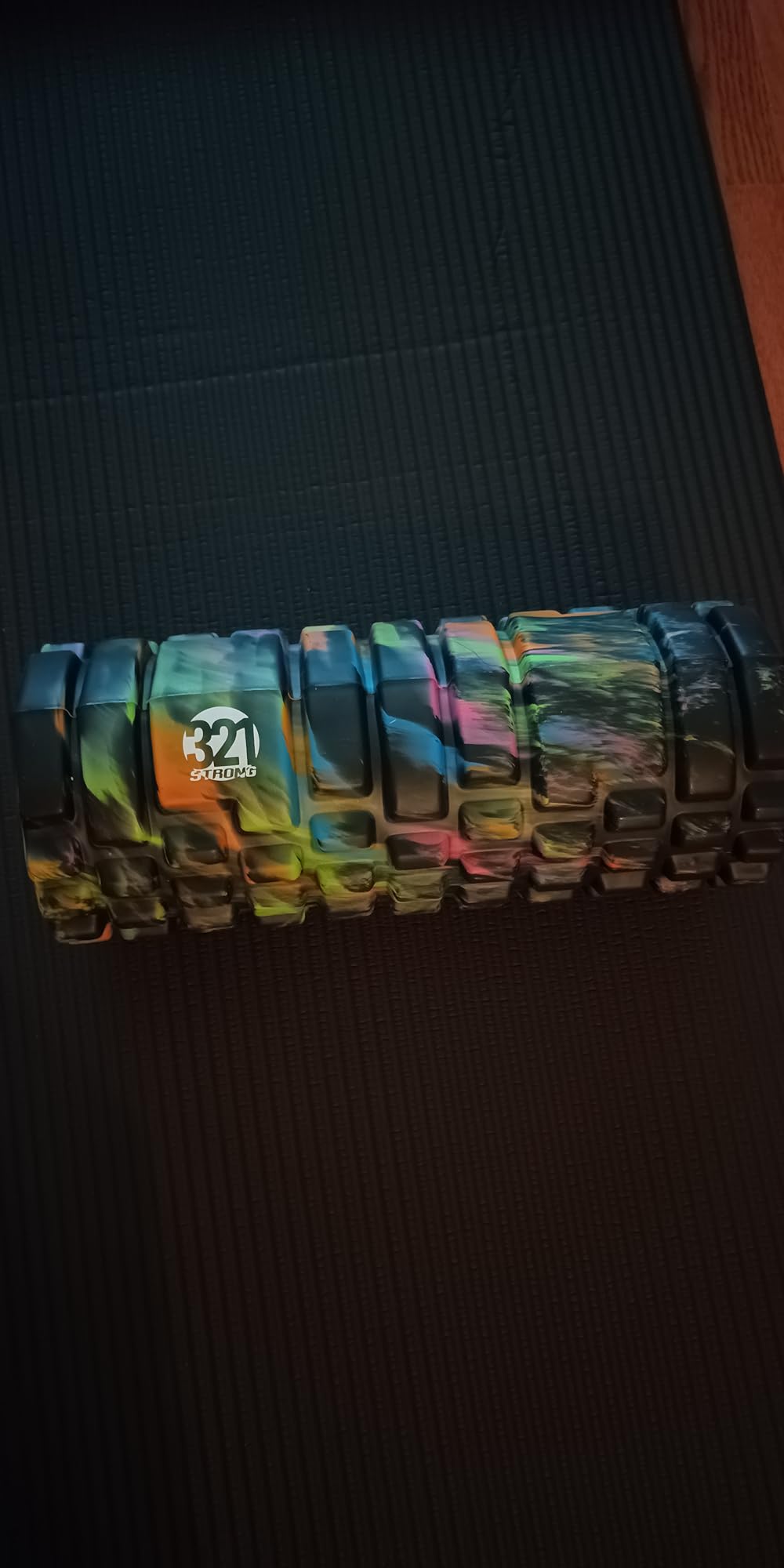 321 Strong Foam Roller - Medium Density Deep Tissue Massager for Muscle Massage and Myofascial Trigger Point Release customer photo 1