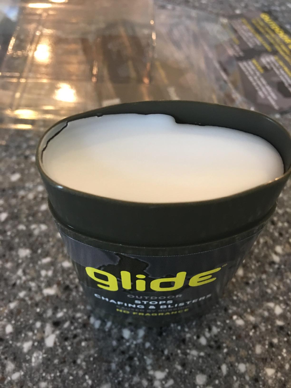 Body Glide Outdoor Anti Chafe Balm 1.5oz: Fragrance free anti chafing stick trusted in basic training, endurance sports & everyday life. Use on neck, shoulders, chest, butt, groin, thighs & feet customer photo 2
