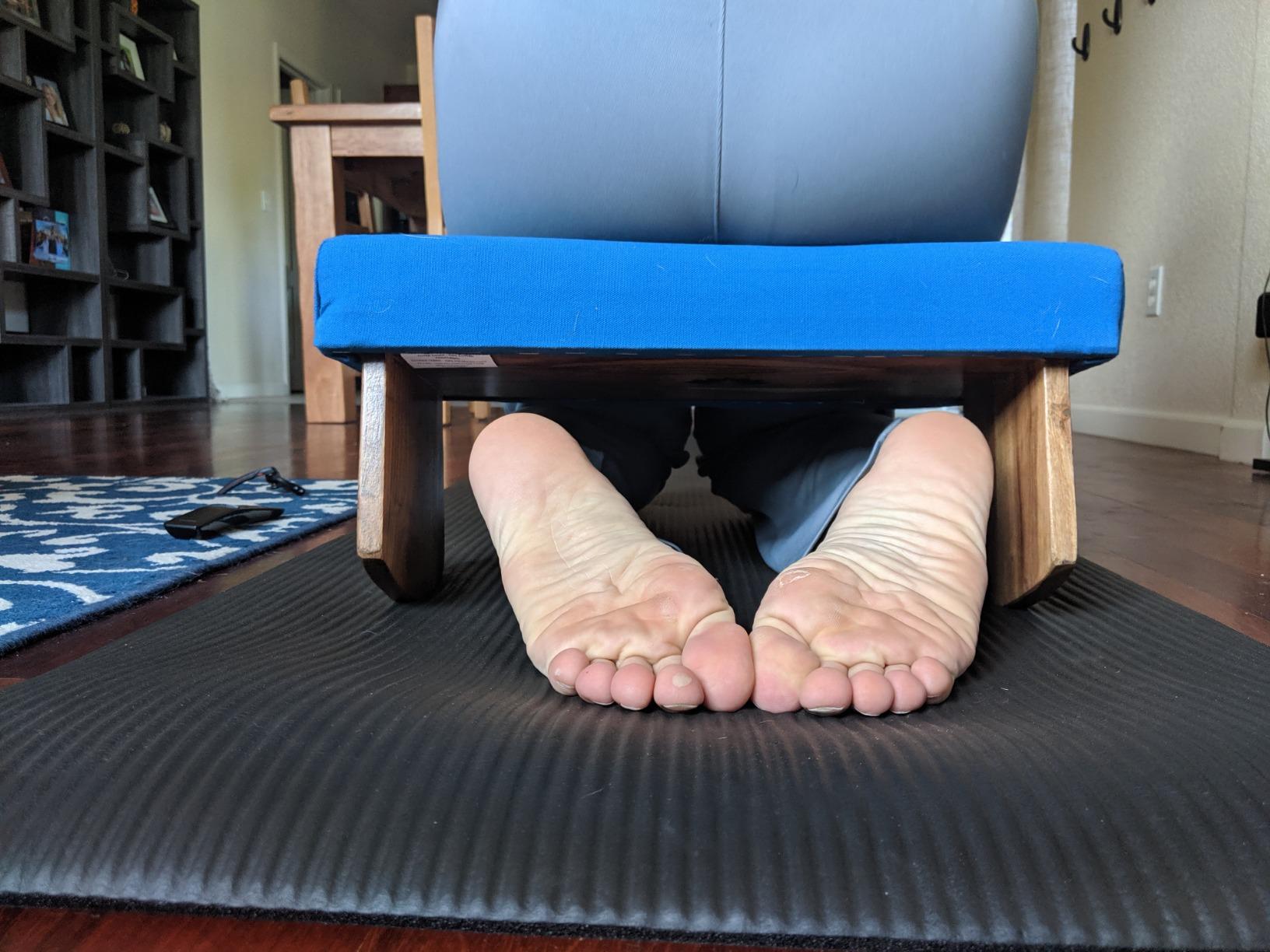Meditation Bench (Zen Black), Seiza, Sustainable Acacia Wood with Curved Bottom Edges for The Perfect Posture, Meditation Stool, Prayer Bench, Meditation Chair, Yoga Stool customer photo 1