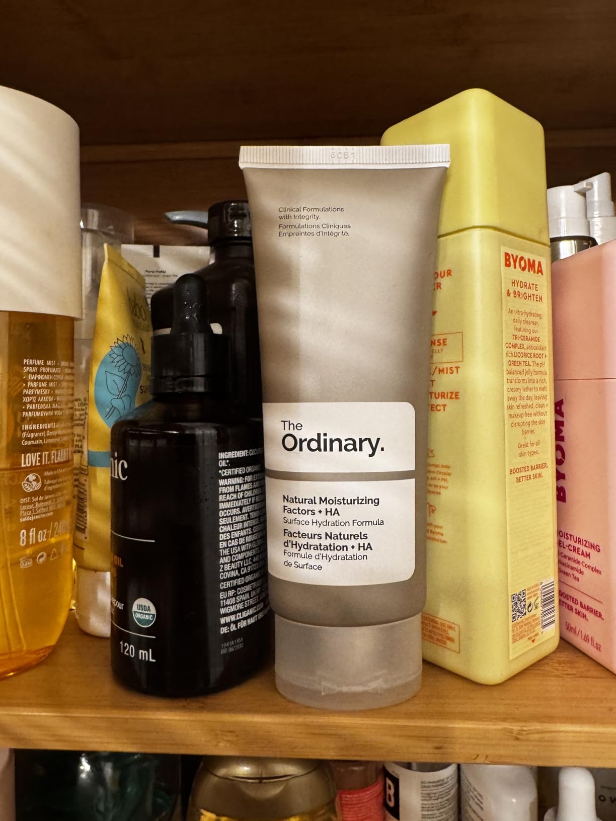 The Ordinary Natural Moisturizing Factors + Hyaluronic Acid, Lightweight Hydrator for Skin Barrier Support & Hydration customer photo 1