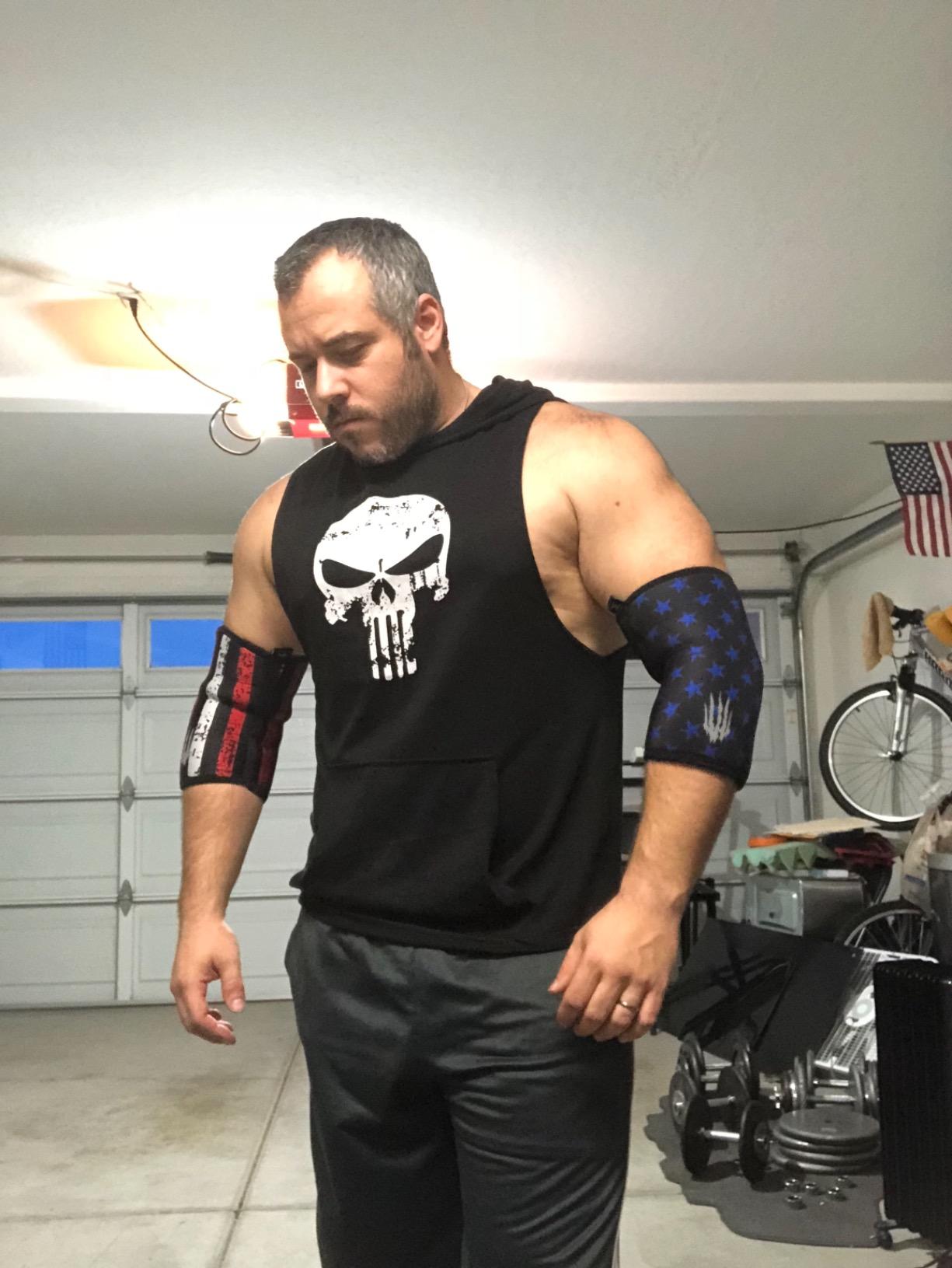 Bear KompleX Elbow Sleeves (Sold AS A Pair of 2) for Weightlifting, Powerlifting, Wrestling, Strongman, Bench Press and More. Compression Sleeves Come in 5mm Thickness Elbow Star S customer photo 1