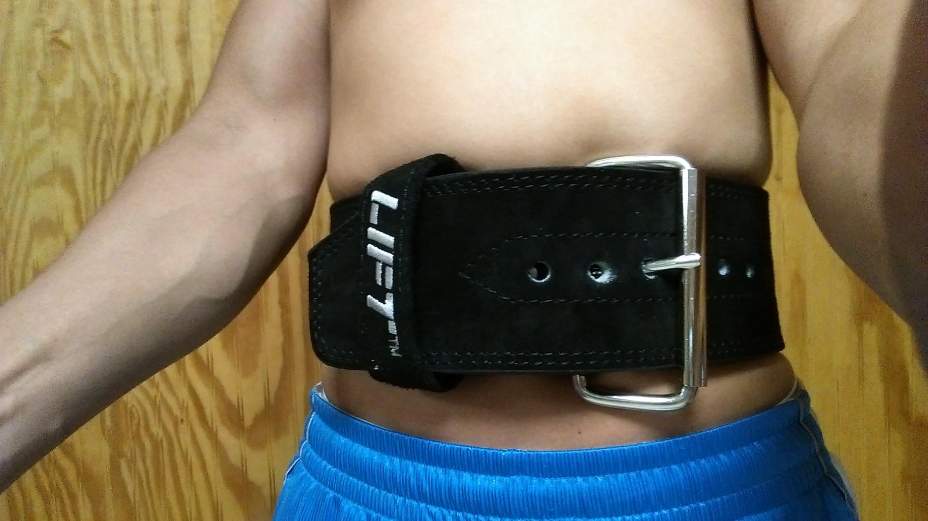 Stoic Powerlifting Belt/Weight Lifting Belt - 4 Inches Wide - No Taper for Maximum Support & Protection customer photo 2