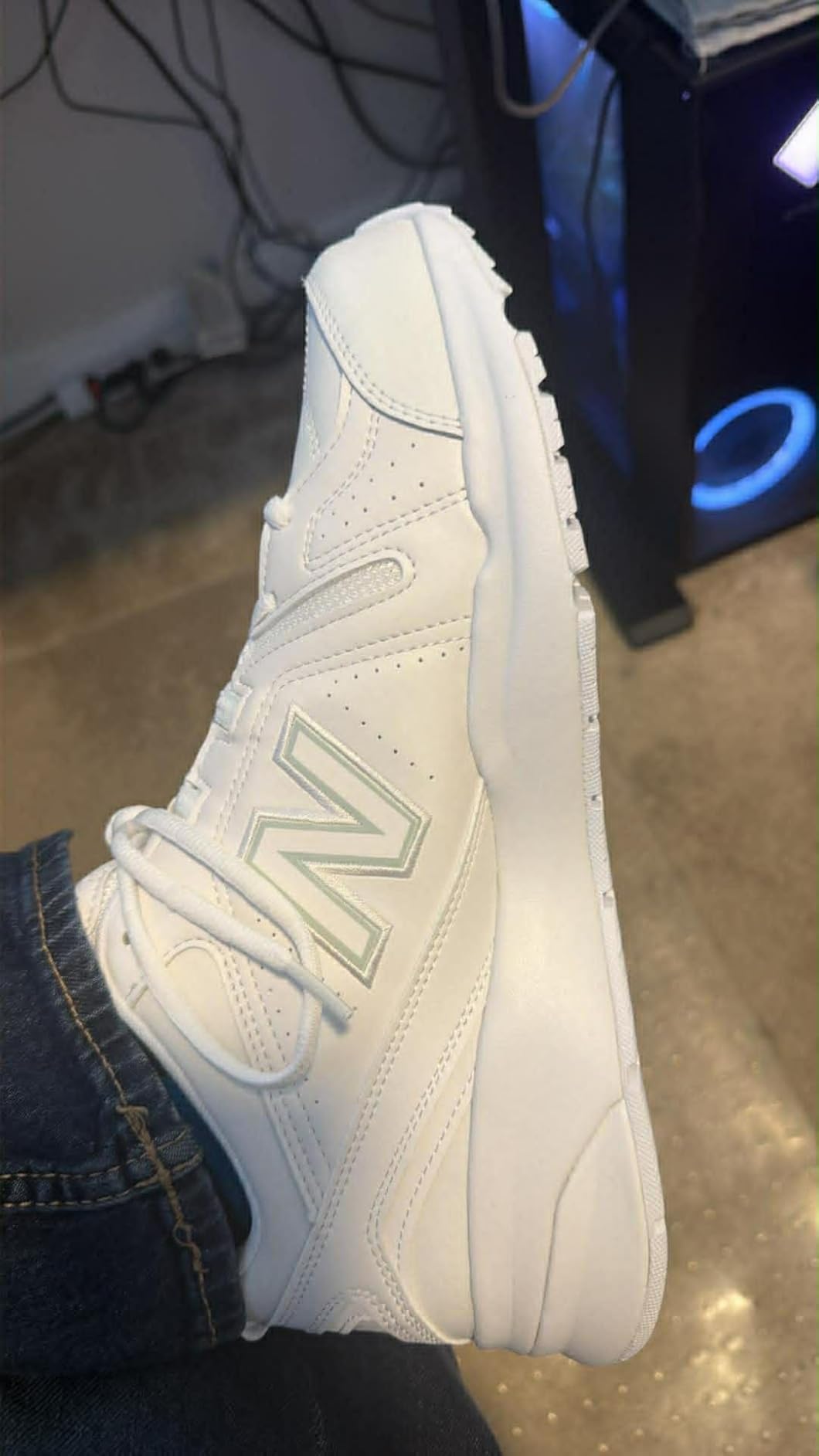 New Balance Men's 608 V5 Casual Comfort Cross Trainer customer photo 1