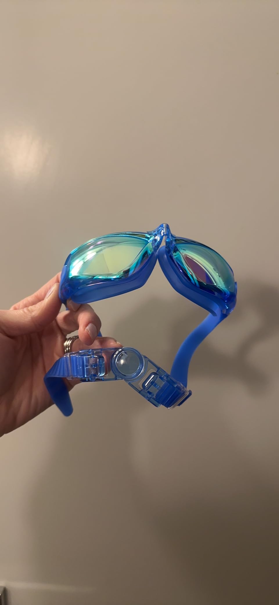 EverSport Kids Swim Goggles, Pack of 2 Swimming Goggles for Children Teens, Anti-Fog Anti-UV Youth Swim Glasses for Age4-16 customer photo 2