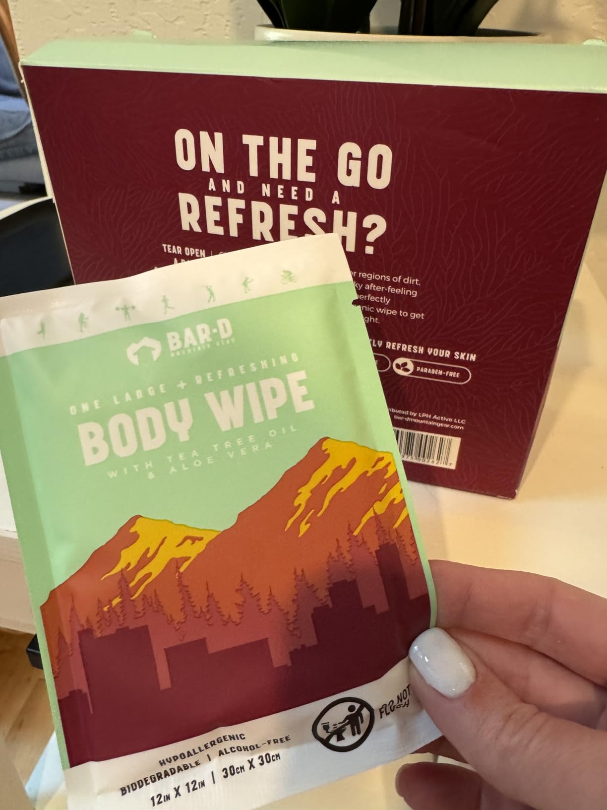 Bar-D Biodegradable Body Wipes with Tea Tree Oil & Aloe Vera - Refreshing Shower Wipes Great for Camping, Hiking, Post Workout and Travel (3-Pack, 10 Wipes/Pack) customer photo 1