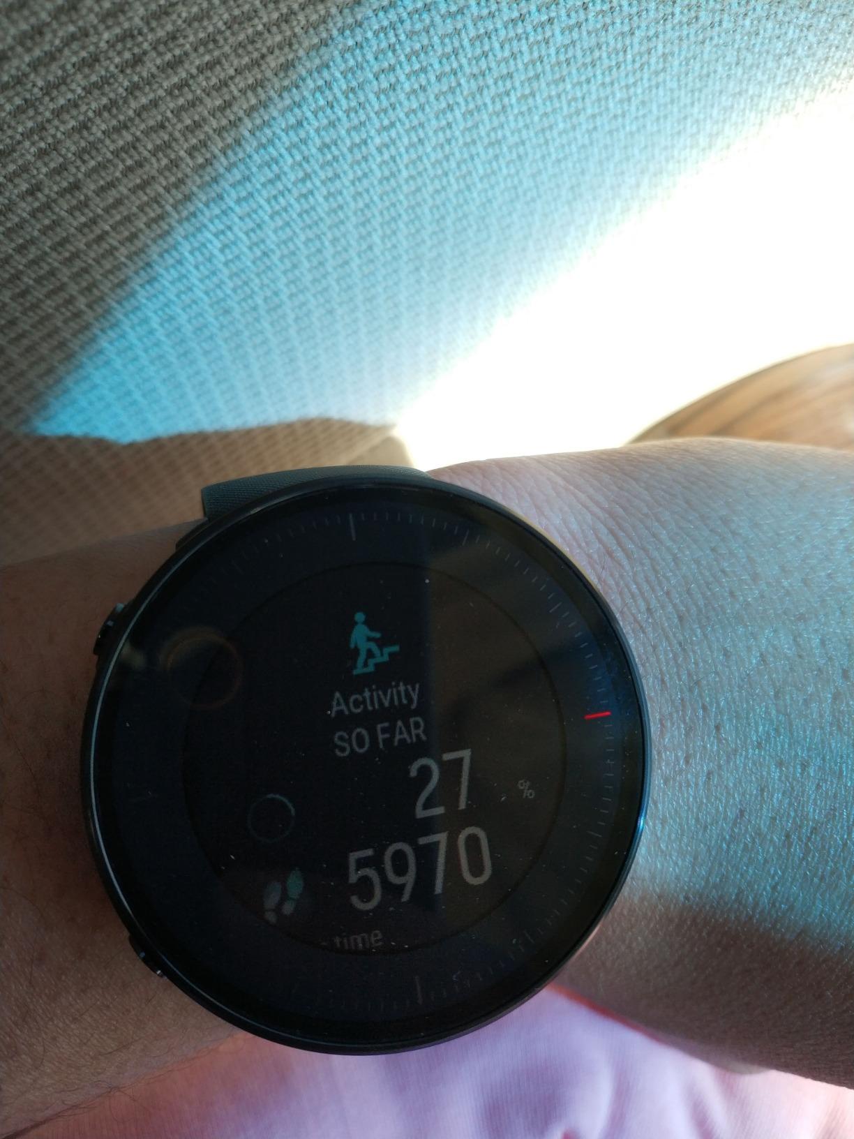 Polar Vantage M - Advanced Running & Multisport Watch with GPS and Wrist-Based Heart Rate customer photo 1