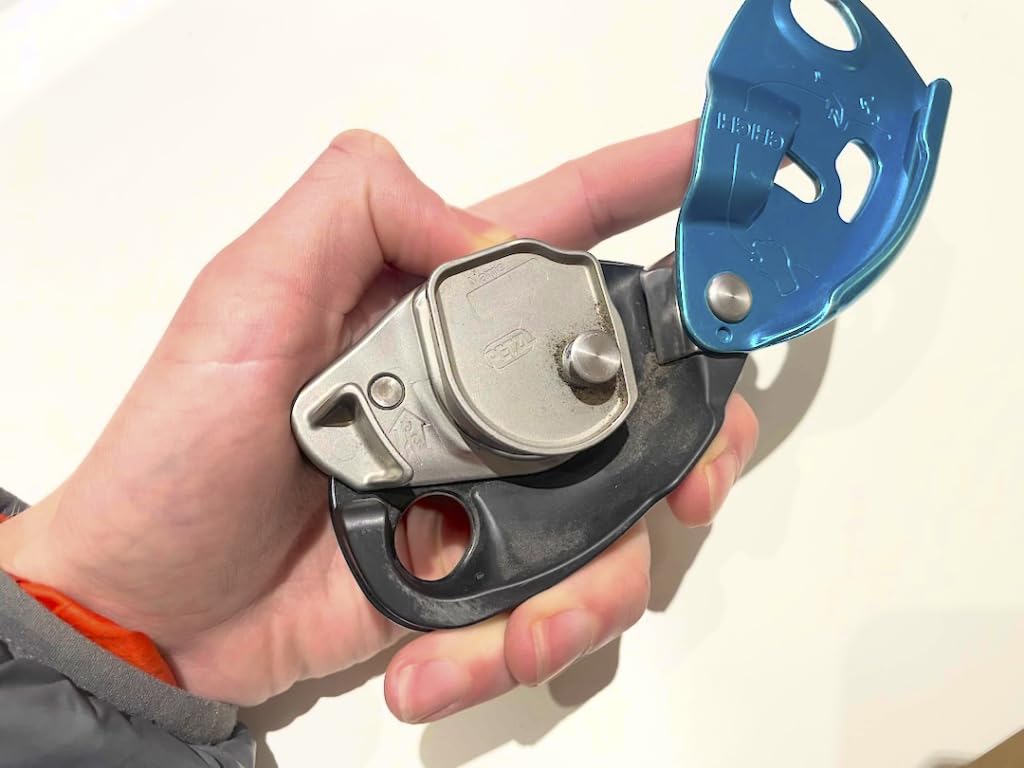 PETZL GRIGRI Belay Device - Cam-Assisted Blocking for Sport, Trad, and Top-Rope Climbing customer photo 2