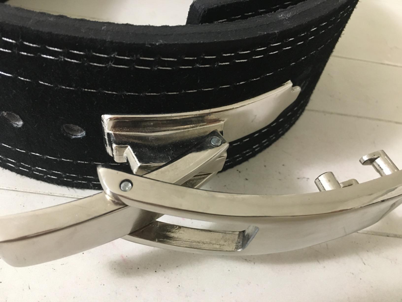 Hawk Sports Weightlifting Belt for Men and Women, Black 10mm Thick, 4-Inch Wide Lever Belt for Safely Increasing Weight and Lifting Power for Deadlifts, Squats, and Other Workouts customer photo 2