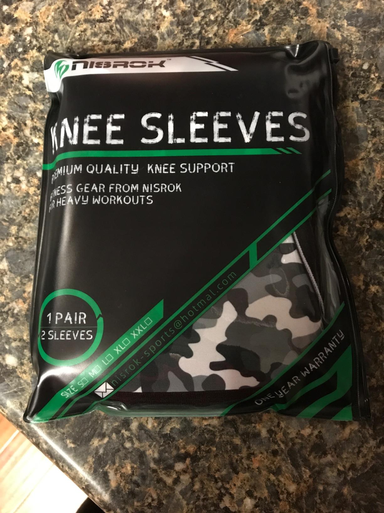 Knee Sleeves (1 Pair), 7mm Neoprene Compression Knee Braces, Great Support for Cross Training, Weightlifting, Powerlifting, Squats, Basketball and More customer photo 1