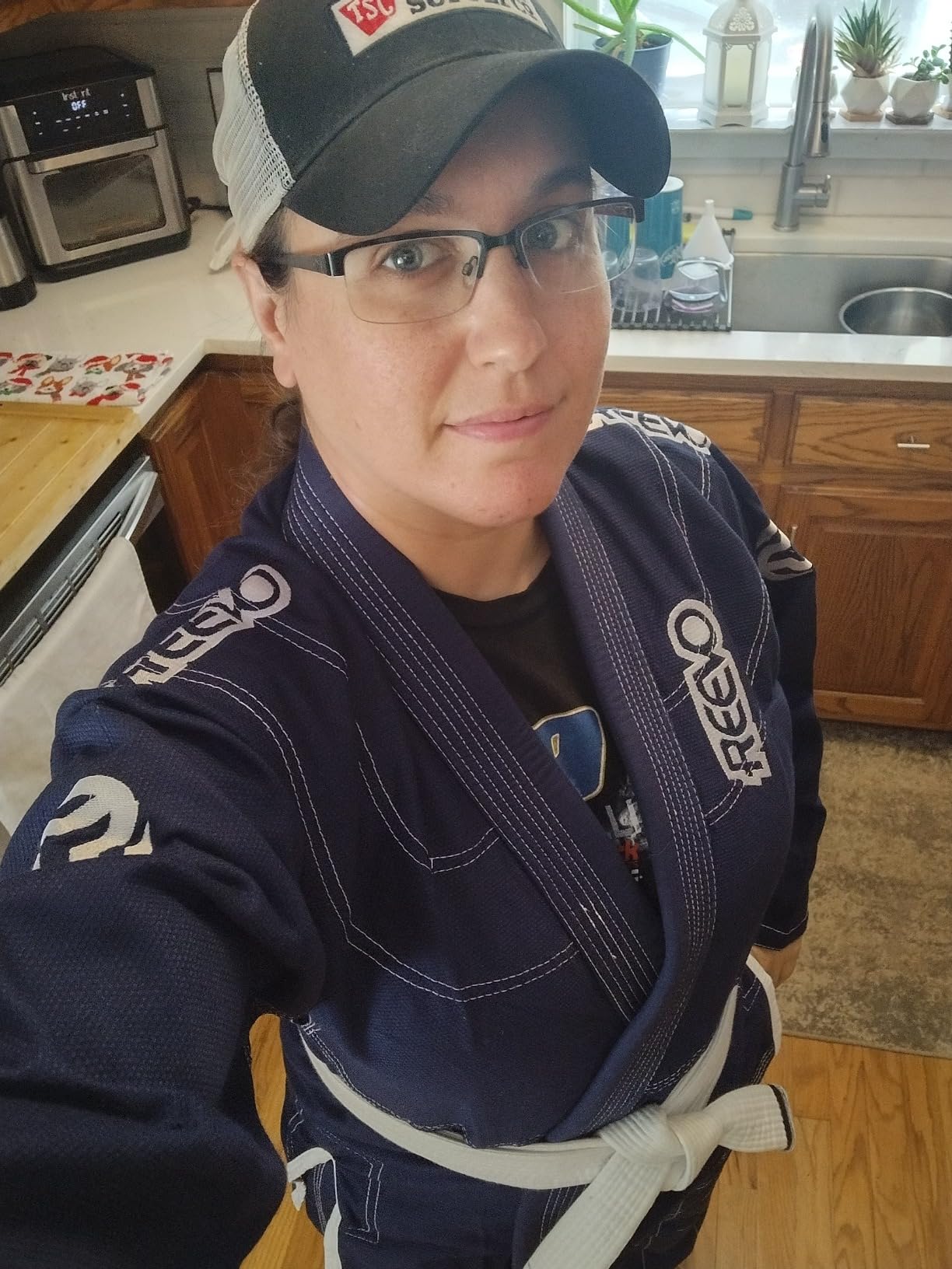 Guard Ultralight - Super Light - BJJ Gi for Kids and Adults - Brazillian Jiu Jitsu Uniform w/Free White Belt customer photo 2