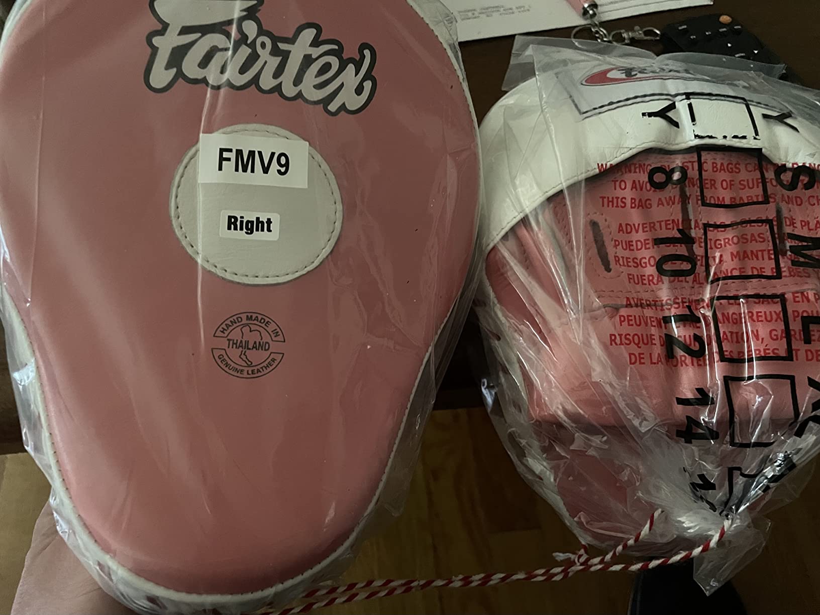 Fairtex FMV9 Contoured Focus Mitts - Striking Accuracy & Protection for Boxing, Muay Thai, Kickboxing customer photo 2