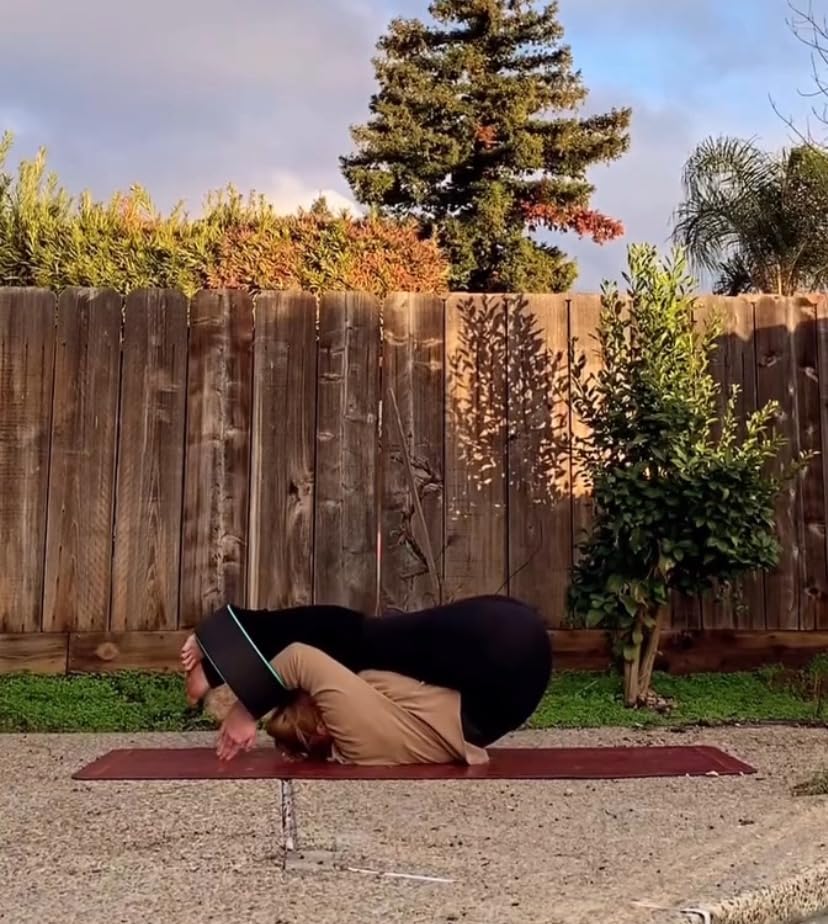 Yoga Wheel with Beginners Guide & Yoga Strap - Back Pain and Tension Relief. Comfy Roller for Stretching, Increase Flexibility. Home Exercise Kit. Ideal for Women Yogis. Improve your Posture. customer photo 1