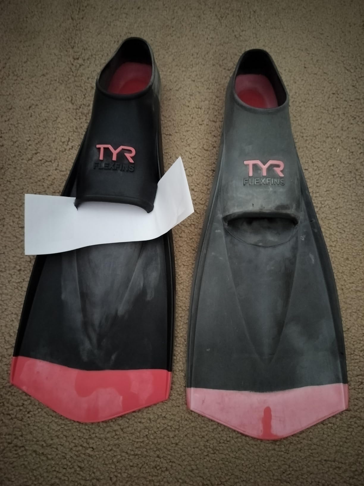 TYR FlexFins 2.0 Swim Fins - Short Blade Training Fins for Swim Drills, Leg Strength, Technique & Flexibility customer photo 2