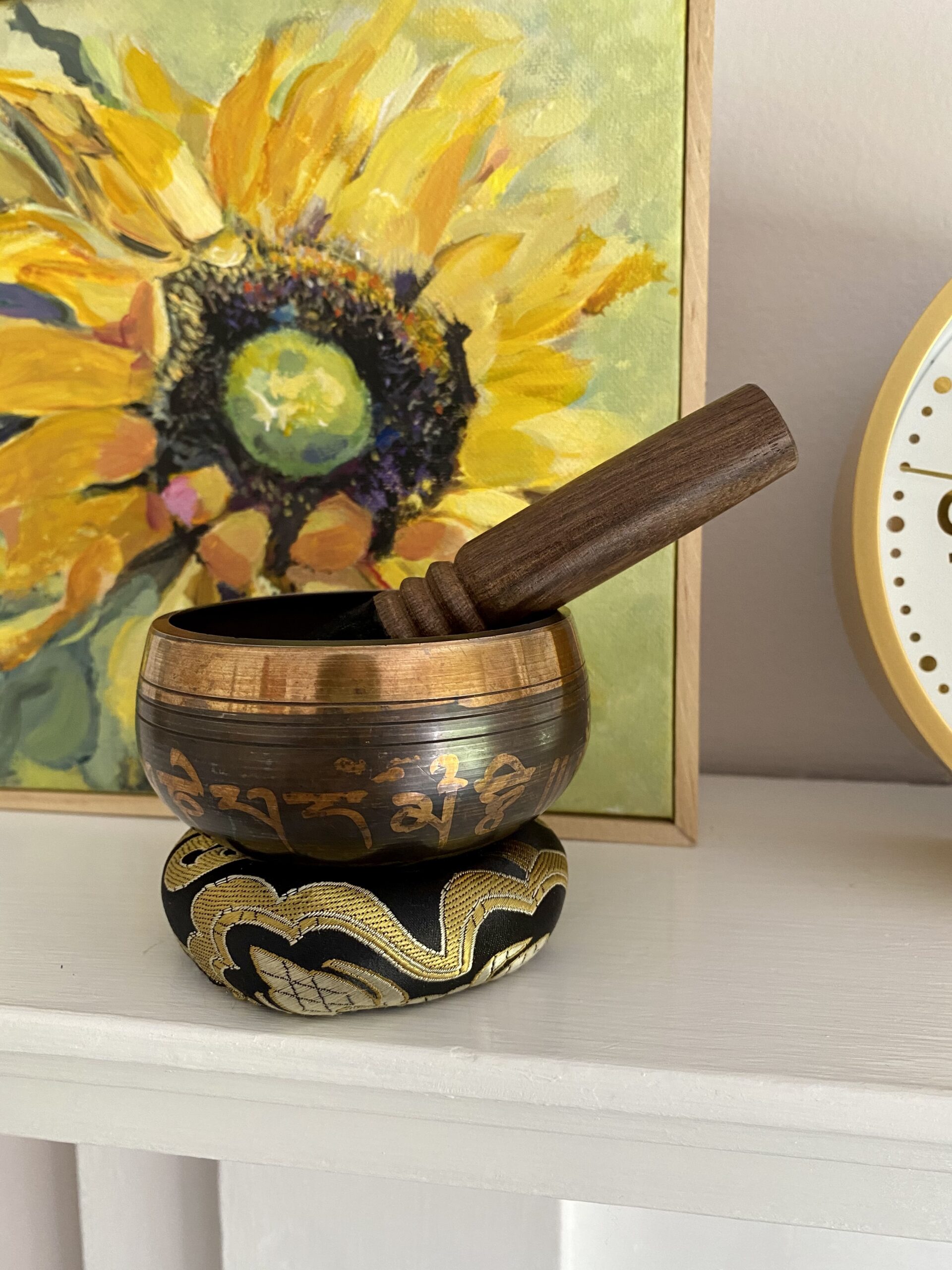 DomeStar Tibetan Singing Bowl Set, Authentic Handmade Meditation Bowl Stress Relief Yoga Set with Striker & Cushion for Sound Therapy, Chakra Healing, Spiritual Gatherings customer photo 2