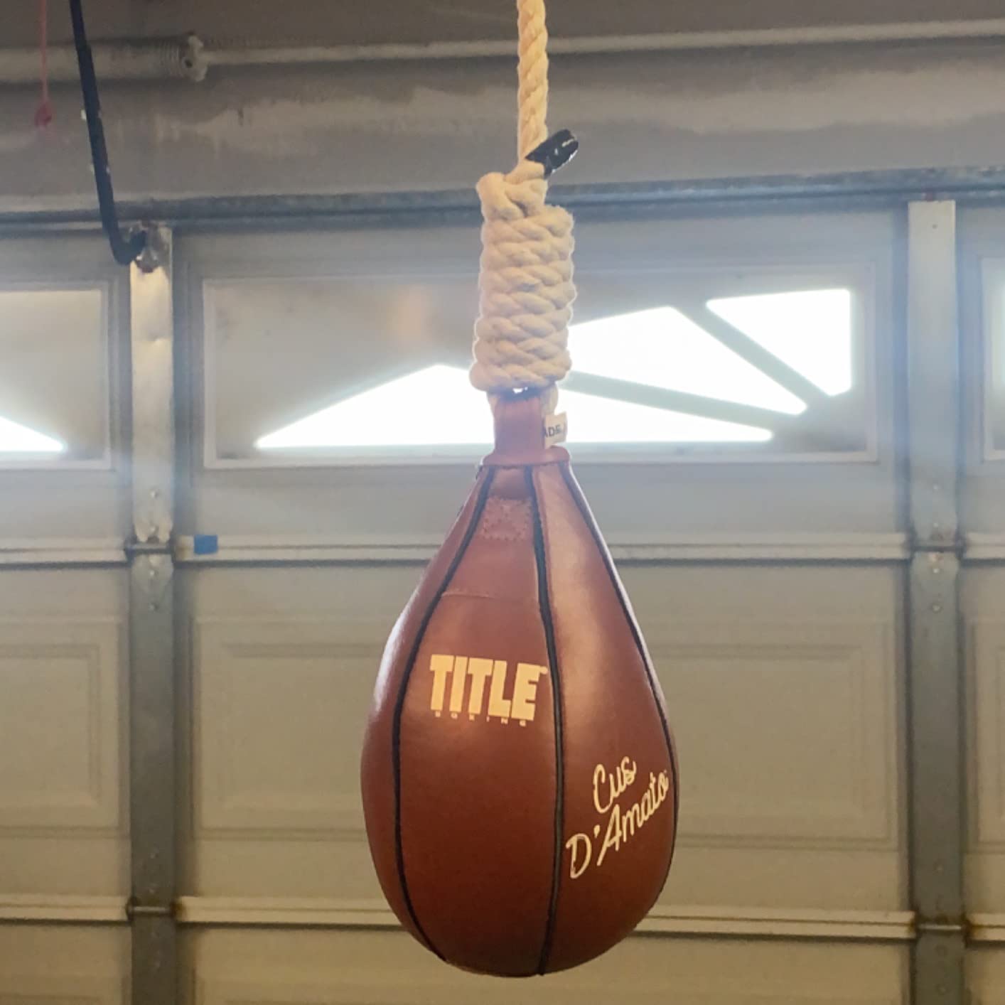 Title Boxing Cus Damato Slipping Bag, Brown, 4