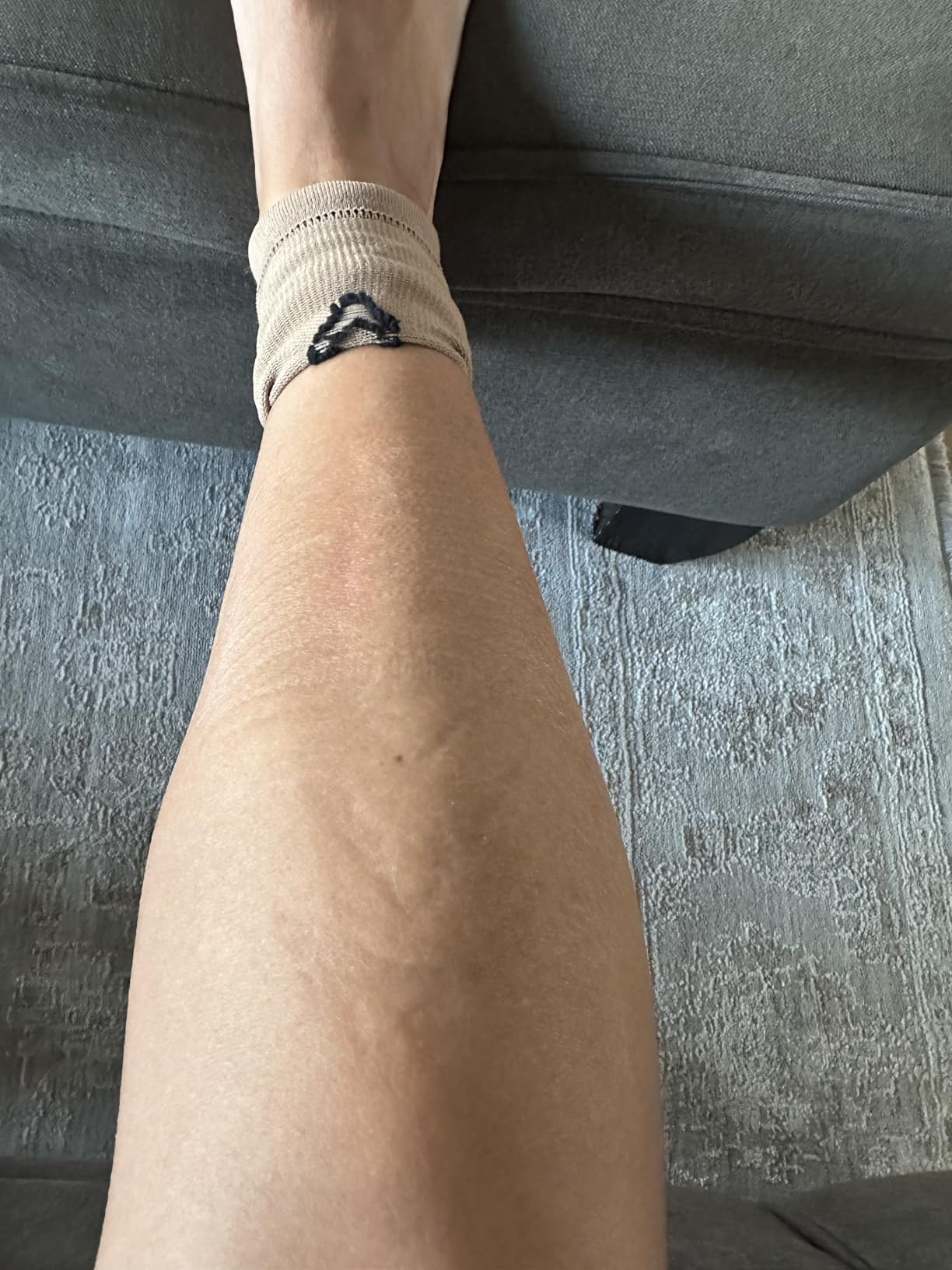 Rymora Calf Compression Sleeves Men Women - Leg Compression Sleeve Footless Socks - Shin Splint Relief Fitness Running customer photo 2