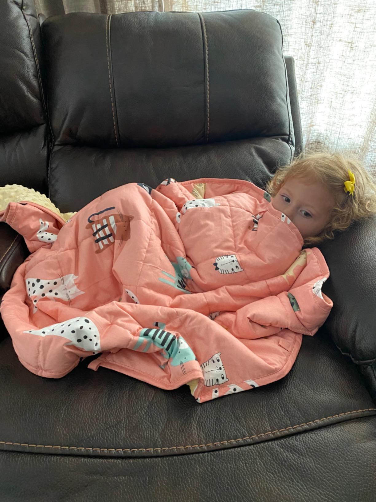 Uttermara Weighted Blanket 5 lbs, Ultra Cozy Minky Fleece and Cotton Sided with Cartoon Patterns, Reversible Heavy Blanket Great for Sleeping, 36x48 inches, Blue Car World customer photo 1