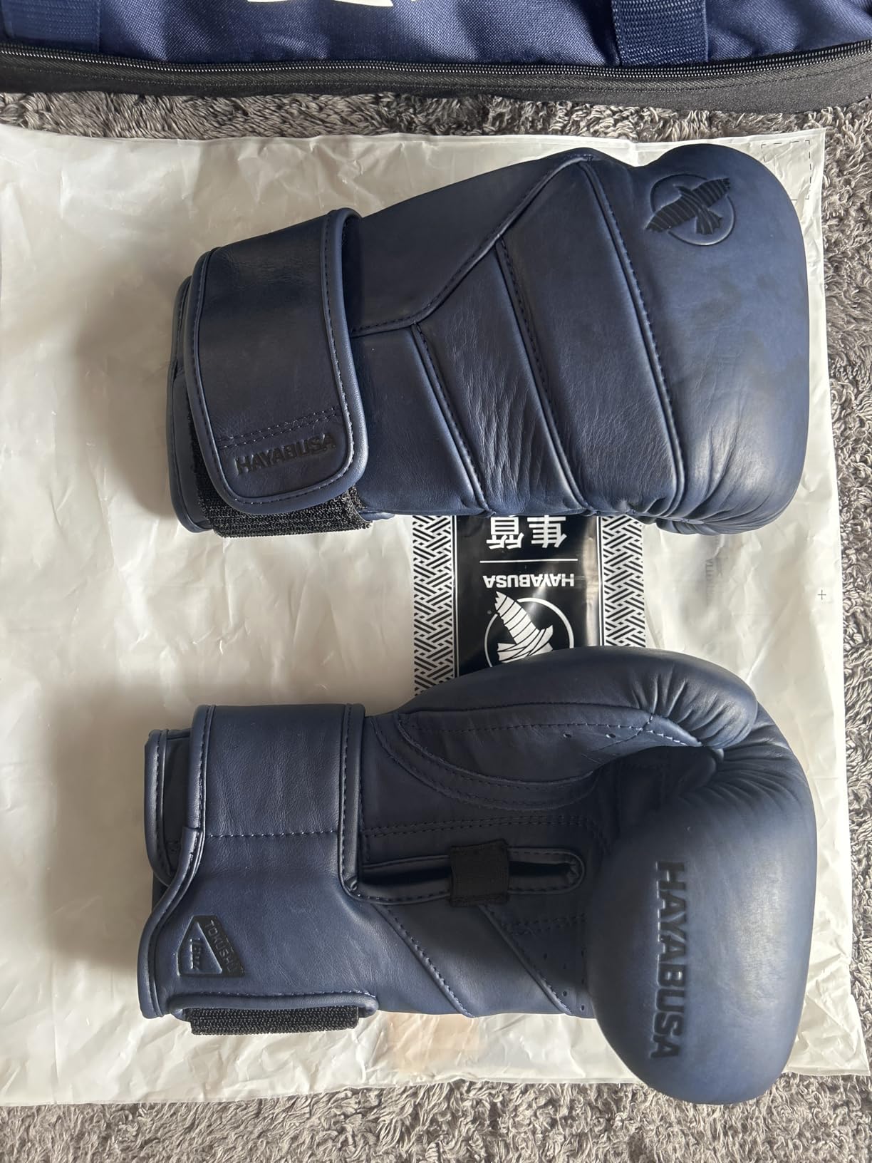 Hayabusa T3 LX Leather Boxing Gloves for Men and Women for Training Sparring Heavy Bag and Mitt Work customer photo 1