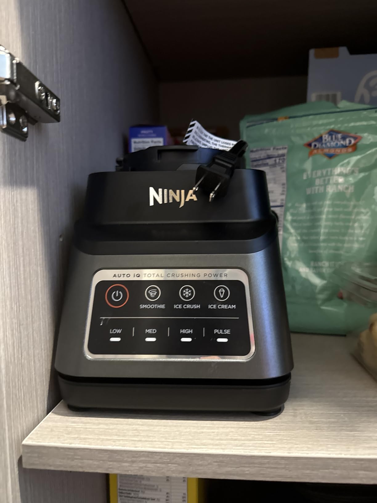 Ninja Professional Plus Blender with Auto-iQ for Smoothie and Ice Cream Making, Frozen Drink Mixer, 3 Auto-iQ Presets, 1400W, 72-oz. Total Crushing Pitcher, Dark Grey, BN701 customer photo 2
