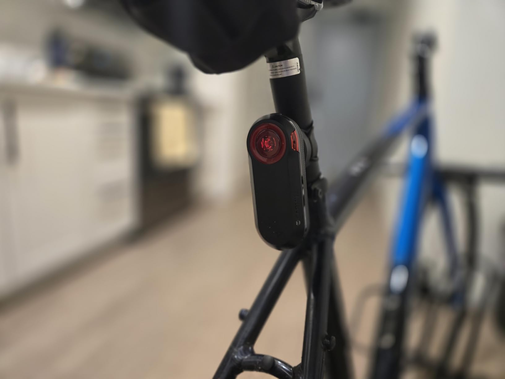 Garmin Varia RTL515, Cycling Rearview Radar with Tail Light, Visual and Audible Alerts for Vehicles Up to 153 Yards Away - 010-02376-00 customer photo 2