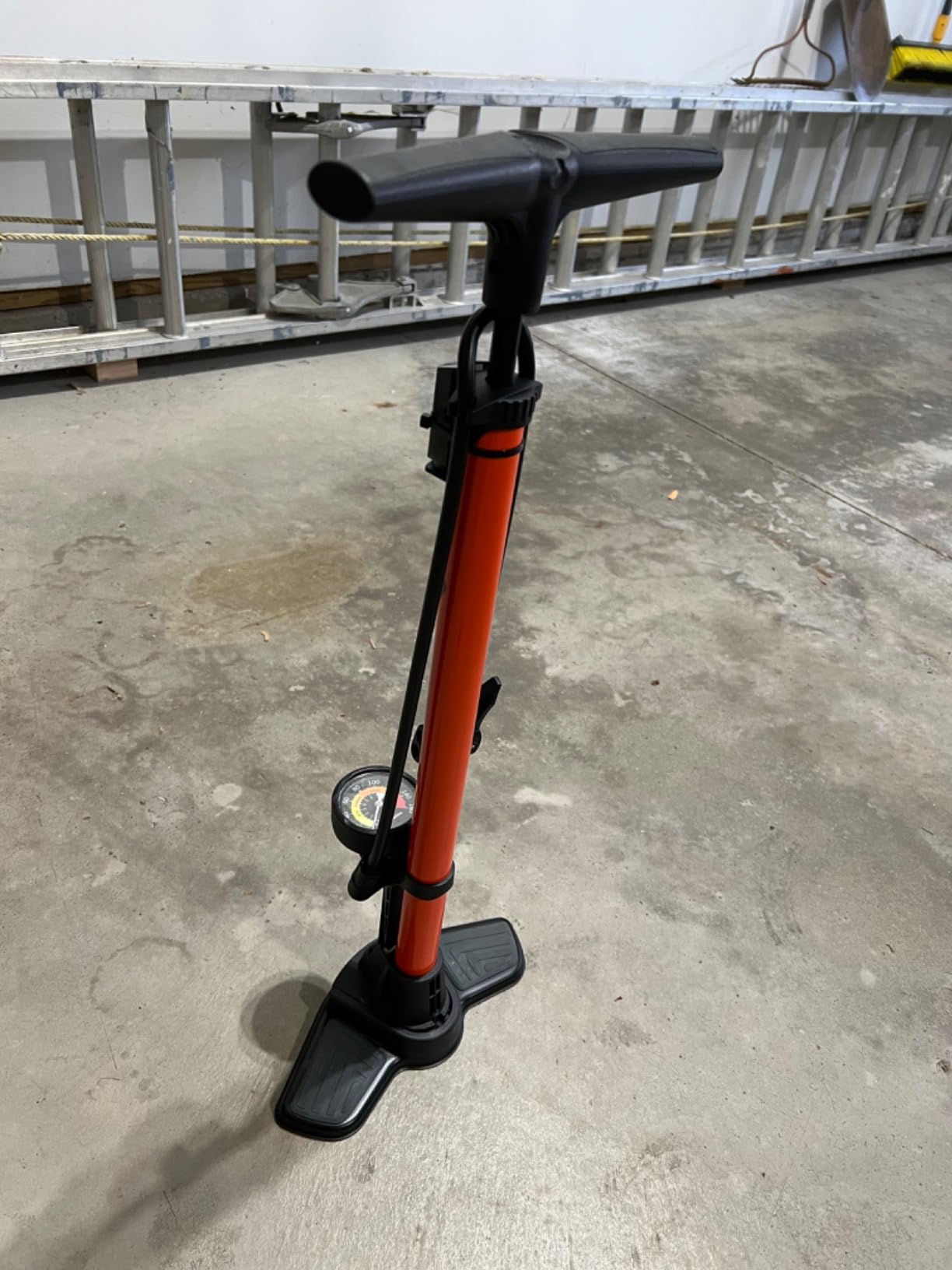 TOOLITIN Floor Bike Pump with Gauge,160 Psi High Pressure,Bicycle Pump Compatible with Presta and Schrader Valve,Bike Tire Pump for Road Bike,MTB,Hybrid,Balls customer photo 1