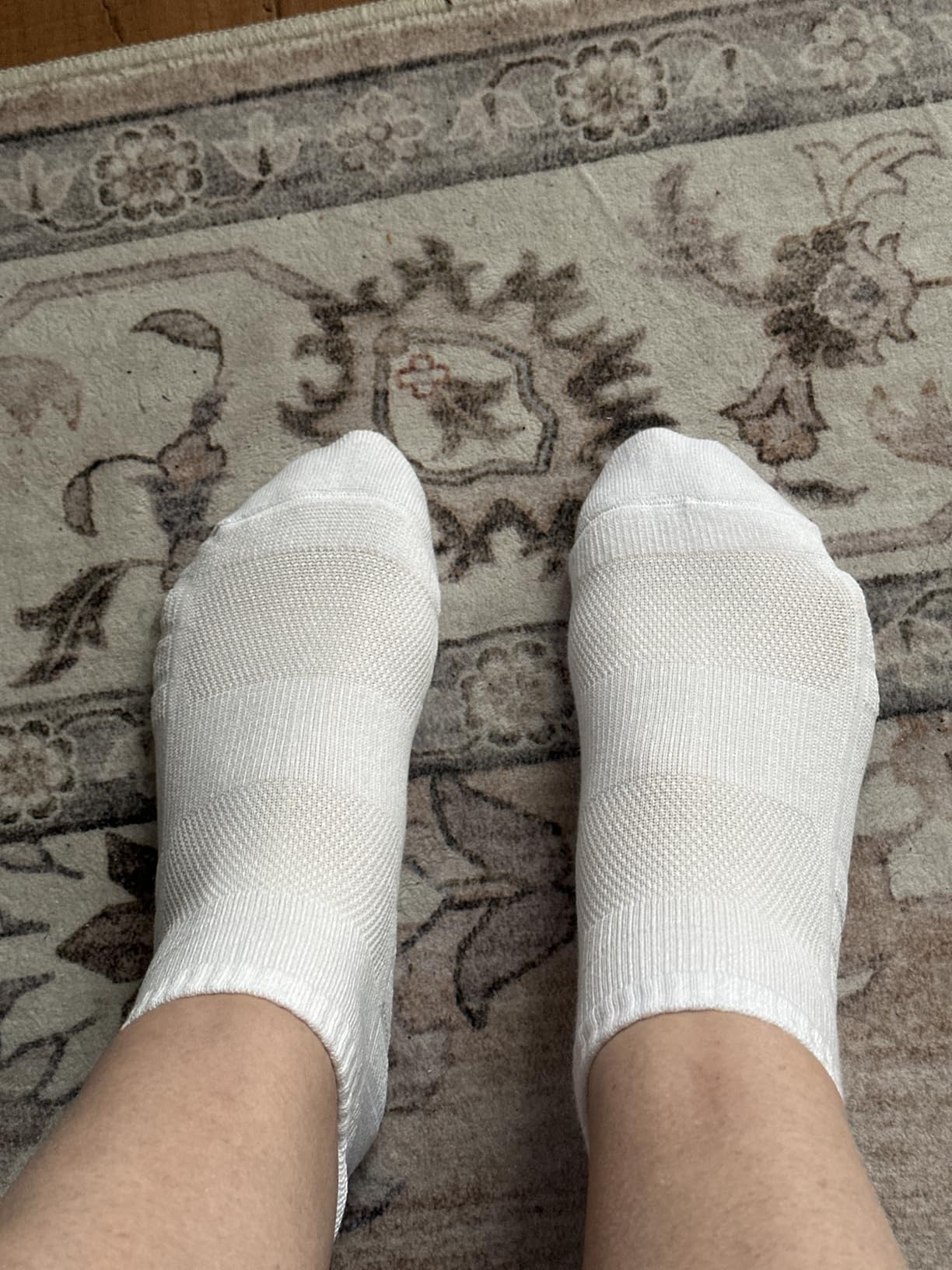 Athletic Running Ankle Socks, Low Cut Cushioned Anti-Blister Tab Sports Socks Men Women 6Pairs customer photo 2